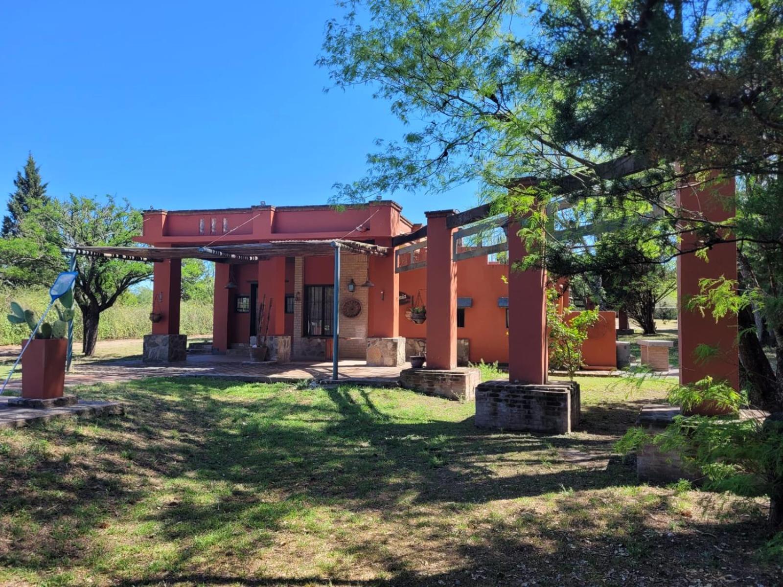Casona y Casa de Campo
