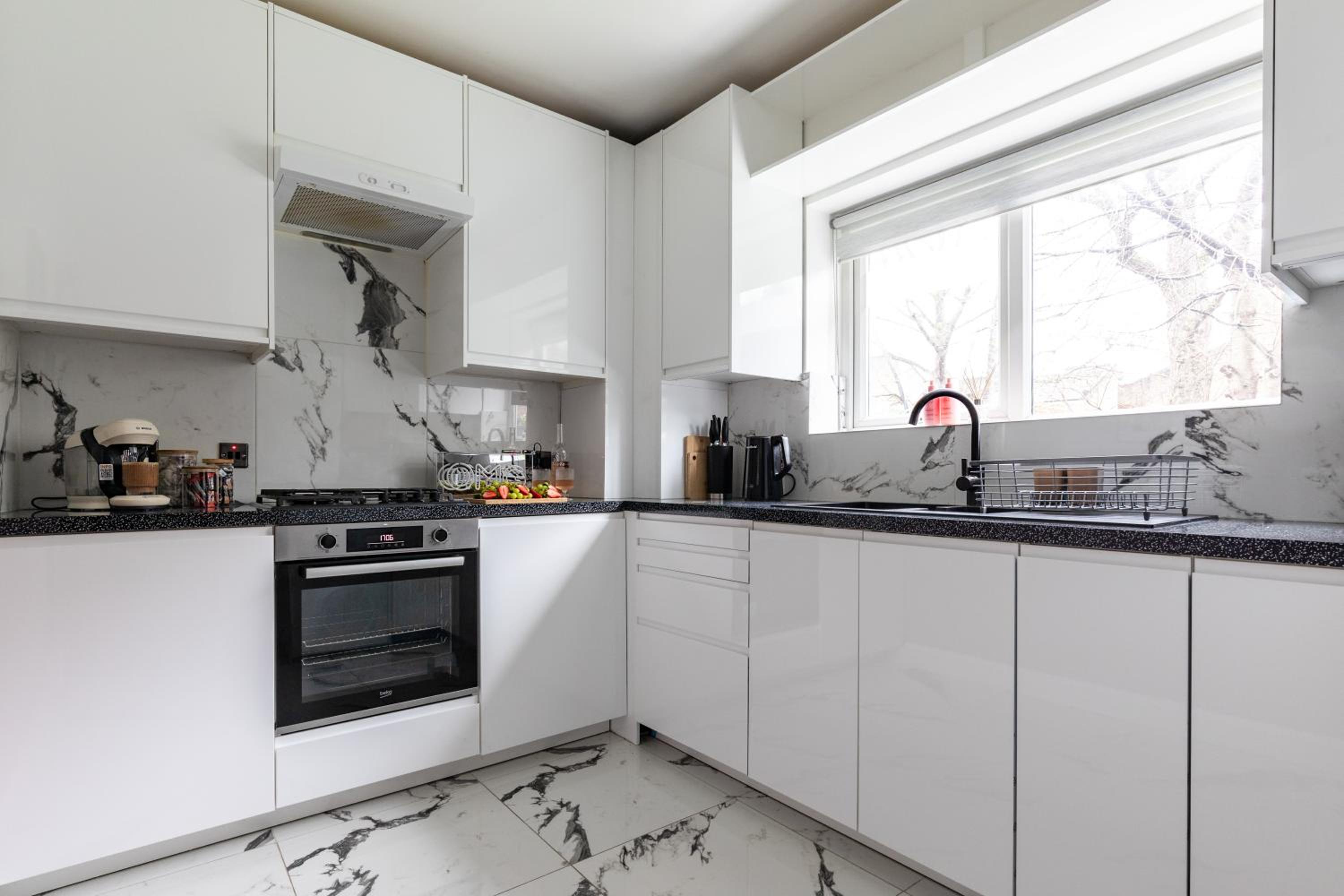Stylish & Spacious 3bed in Putney
