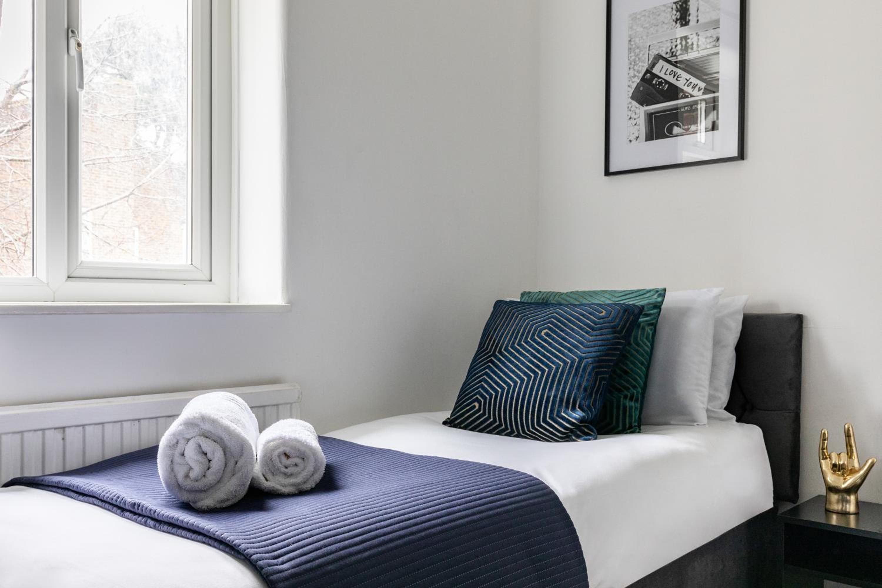 Stylish & Spacious 3bed in Putney