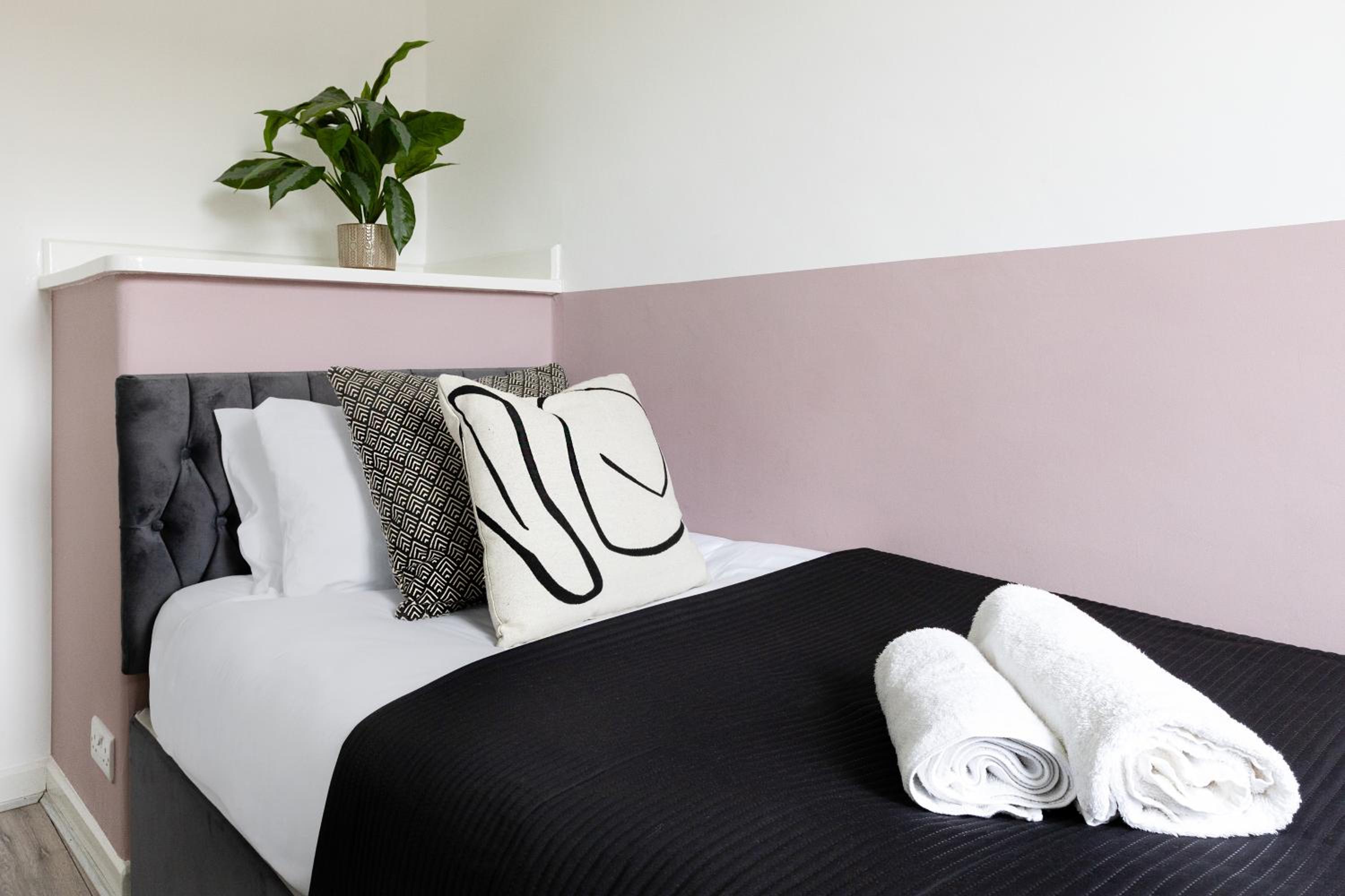 Stylish & Spacious 3bed in Putney