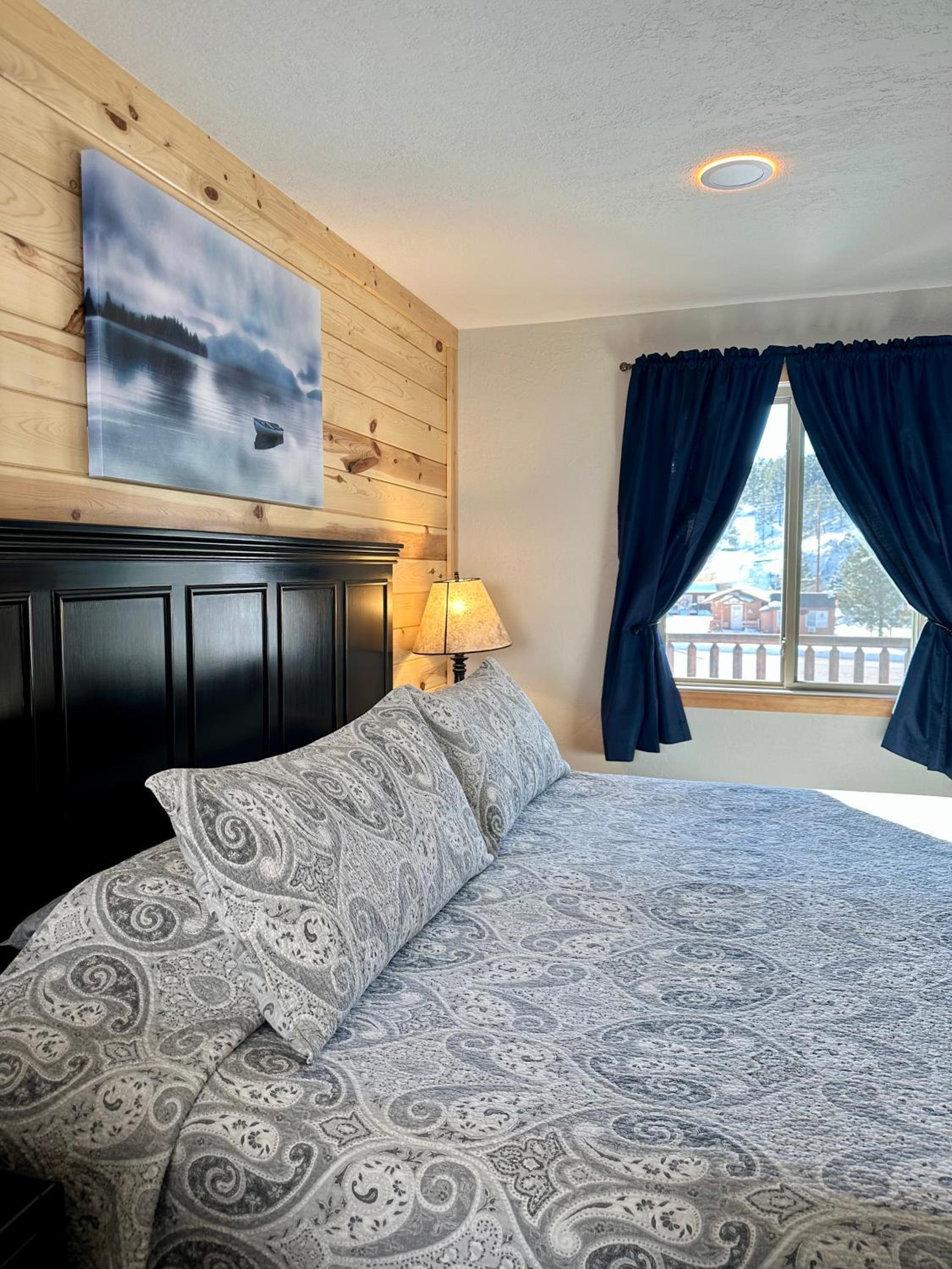 Mountain View Lodge & Cabins