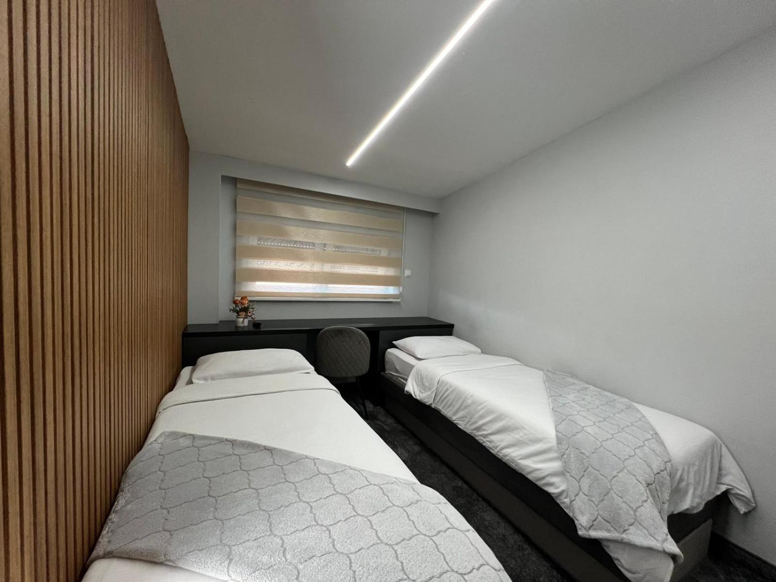 Luxury Room 's