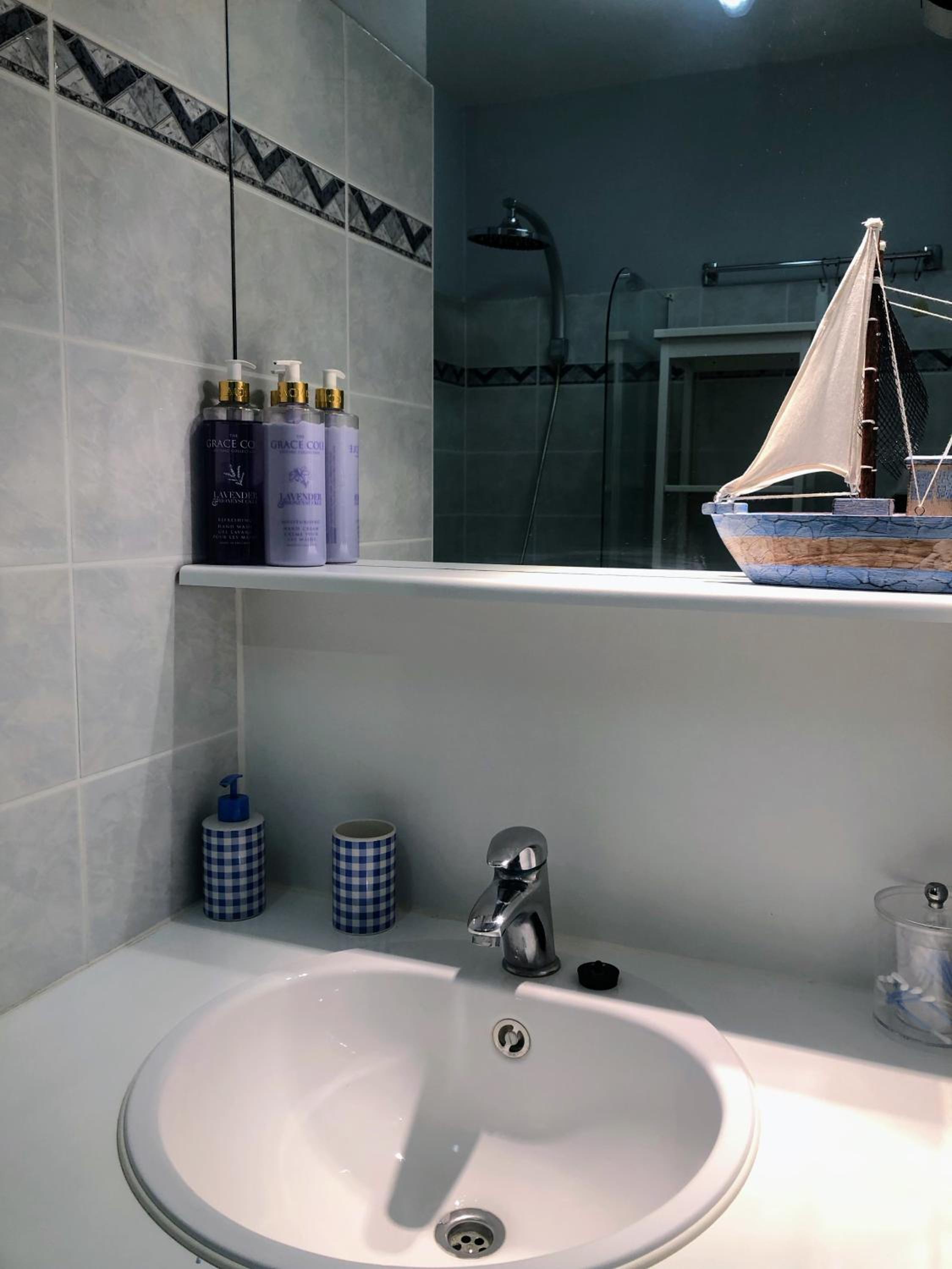 La Vie sur mer - appartement zijdelings zeezicht Mariakerke