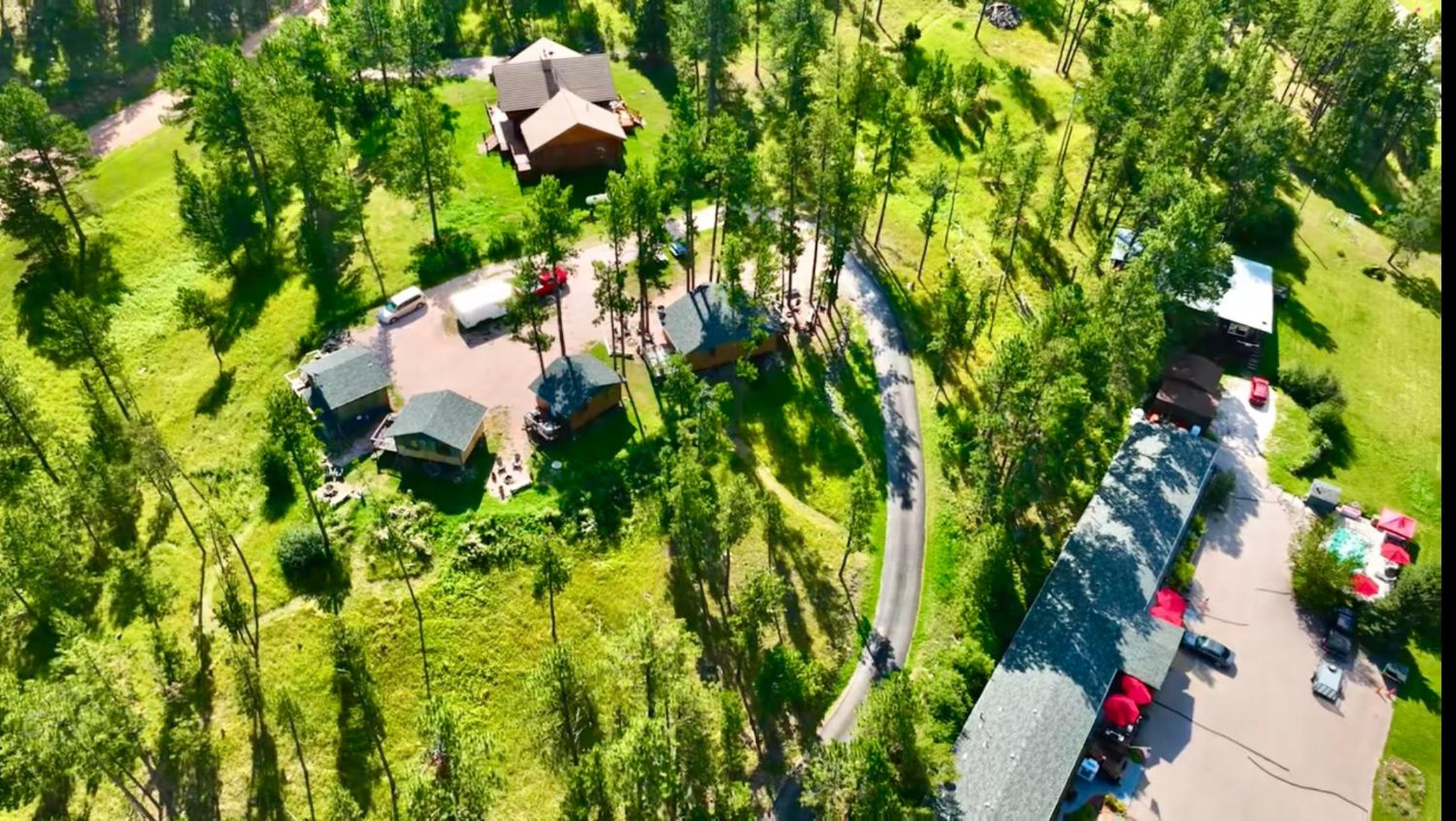 Mountain View Lodge & Cabins