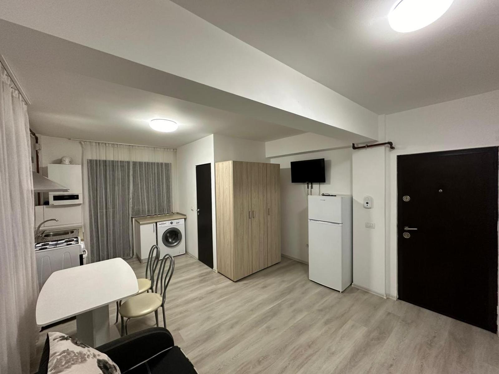 Zen Aparthotel