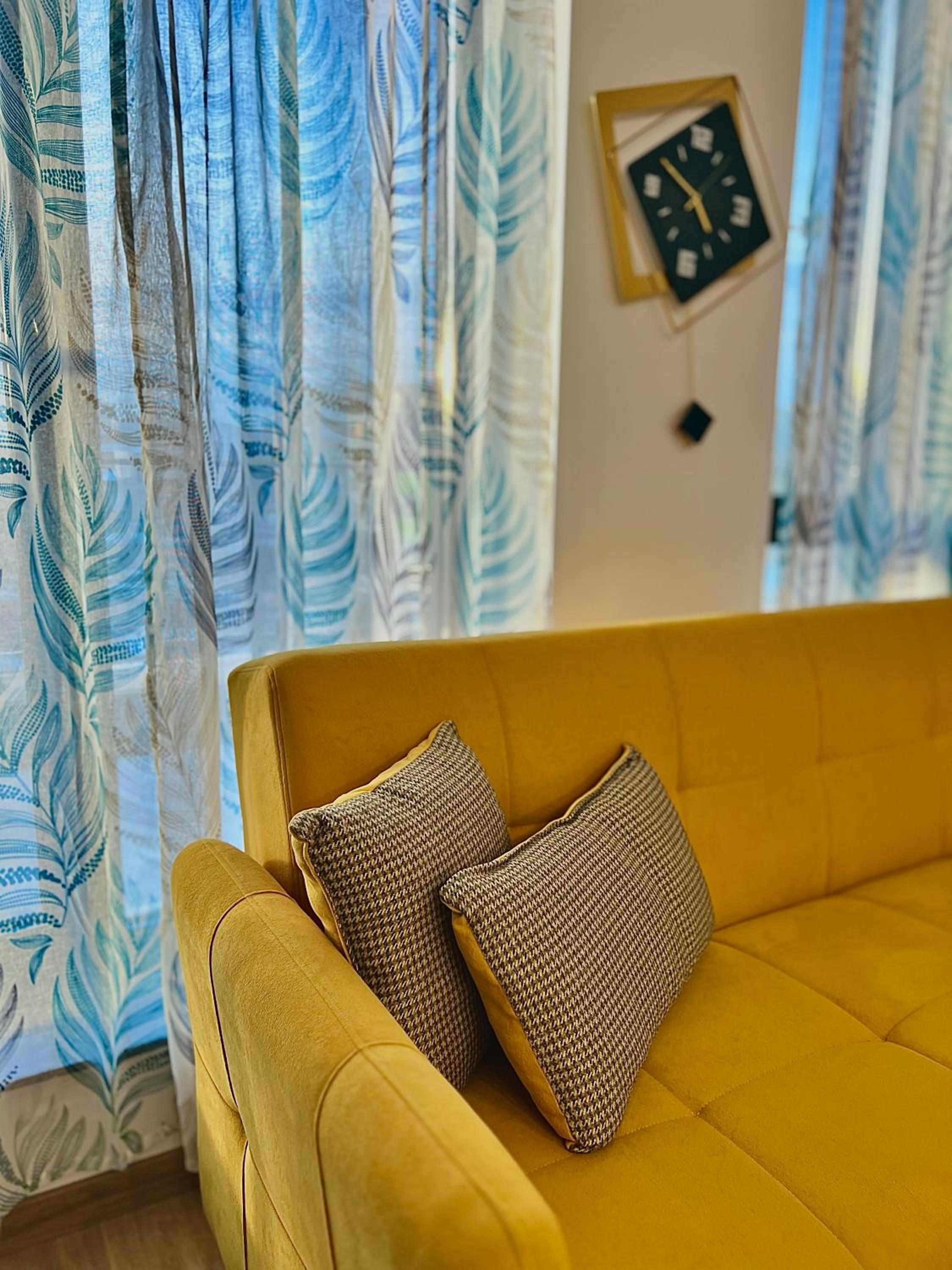 Stracciatella Homes Apartment