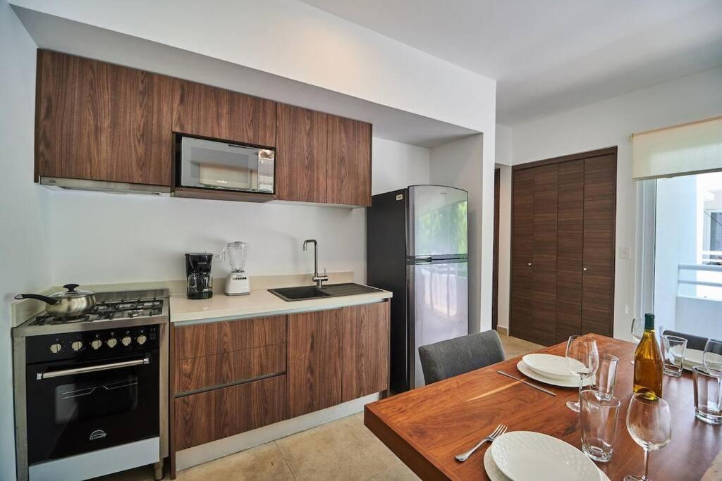 Encanto Private Balcony 2 Pools Gym Only 5 Minutes To Tulum Beaches view 4