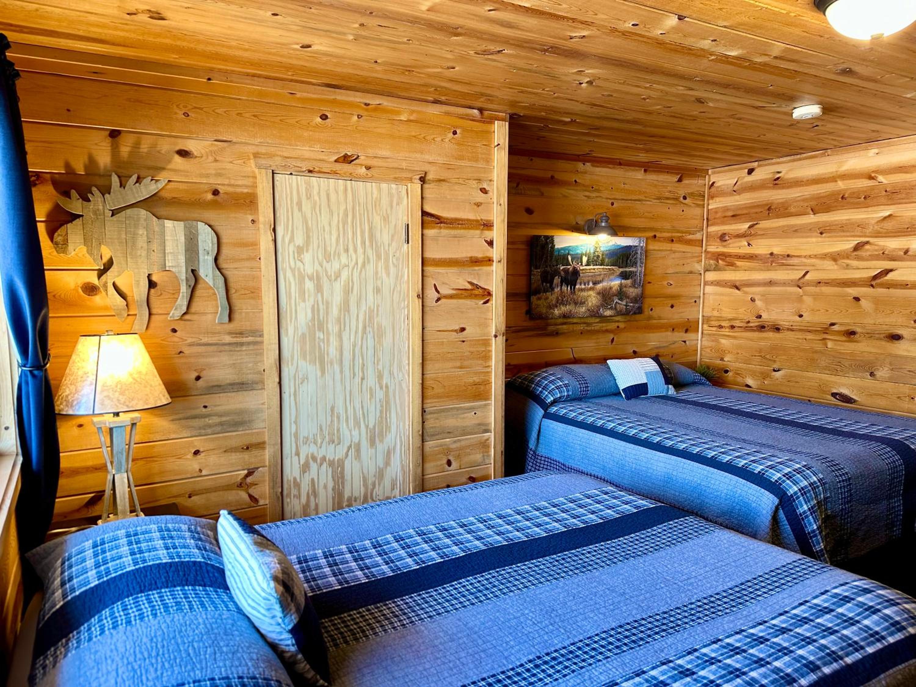 Mountain View Lodge & Cabins