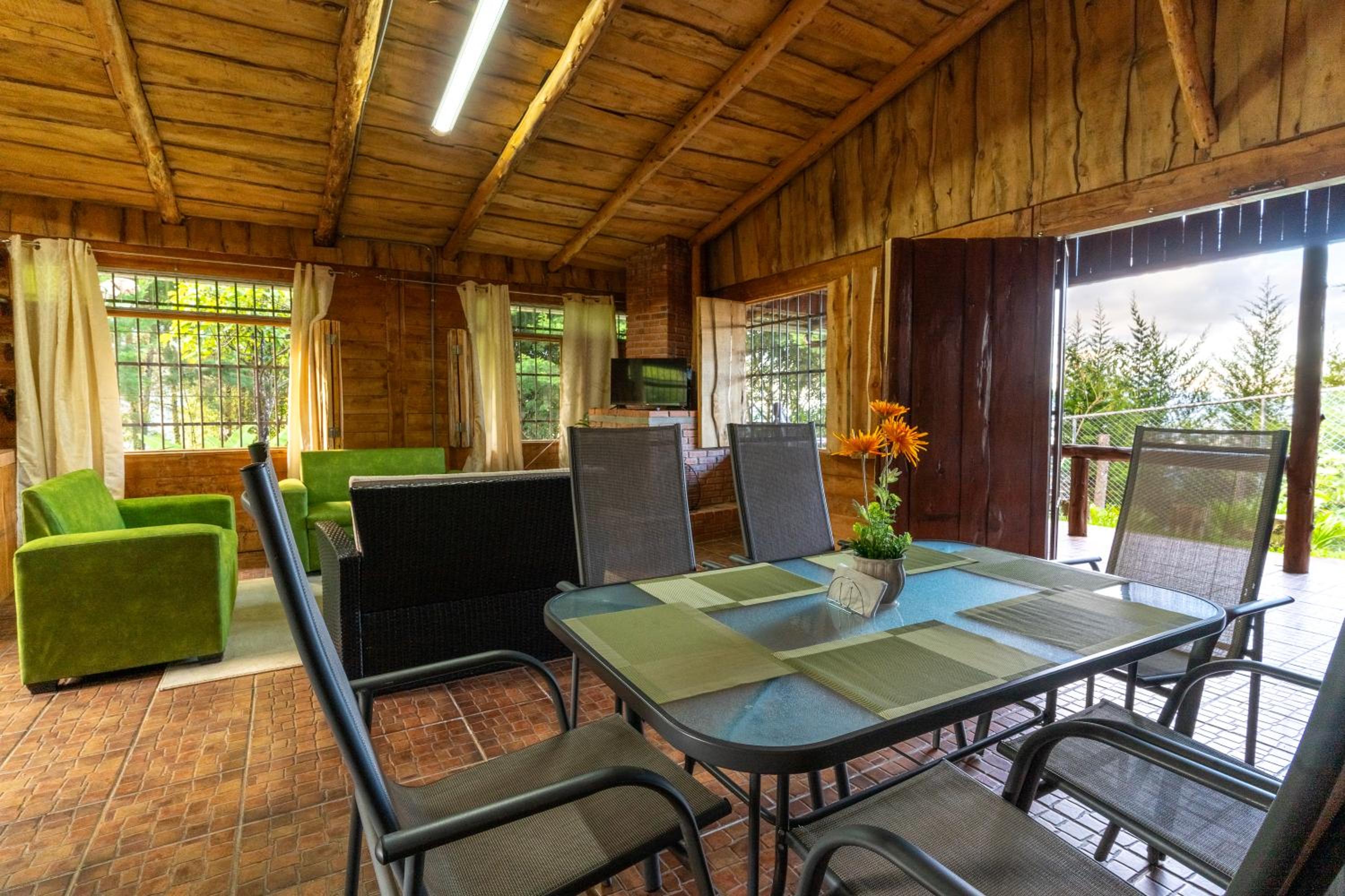 Cabaña Los Sueños Lodge