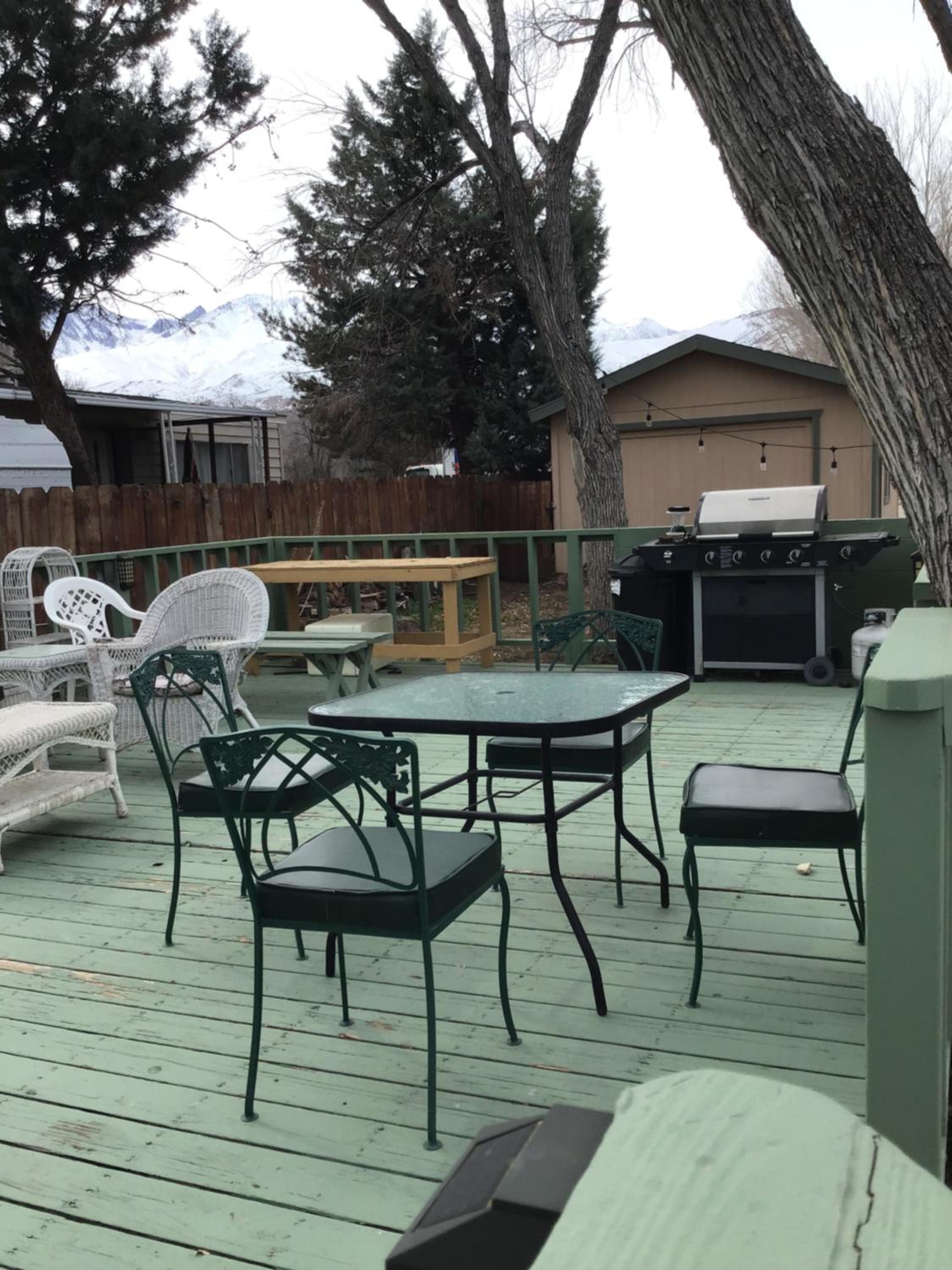 Starlight Motel view 4