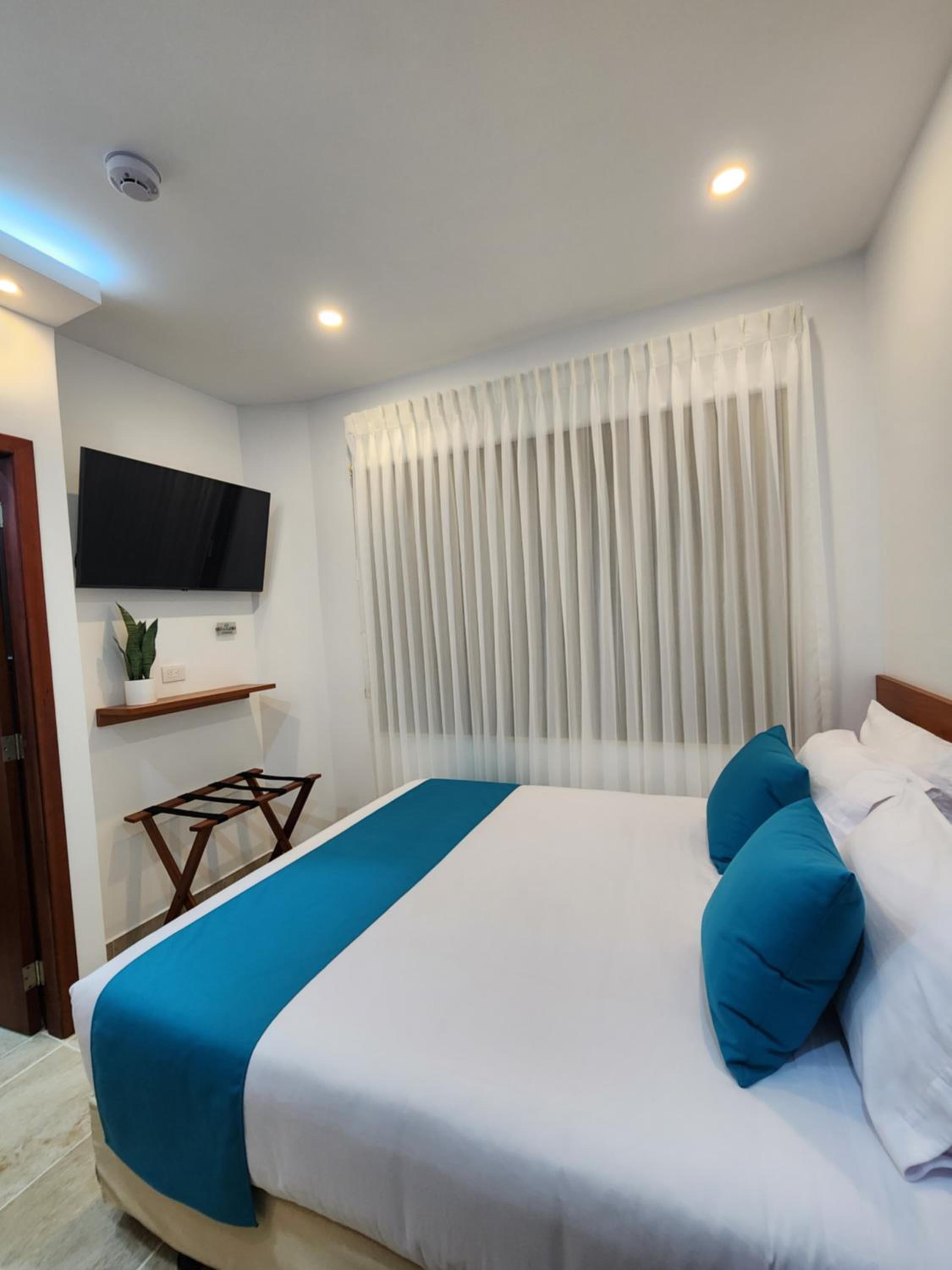 CASA GALAPAGOS by Hostal Fragata