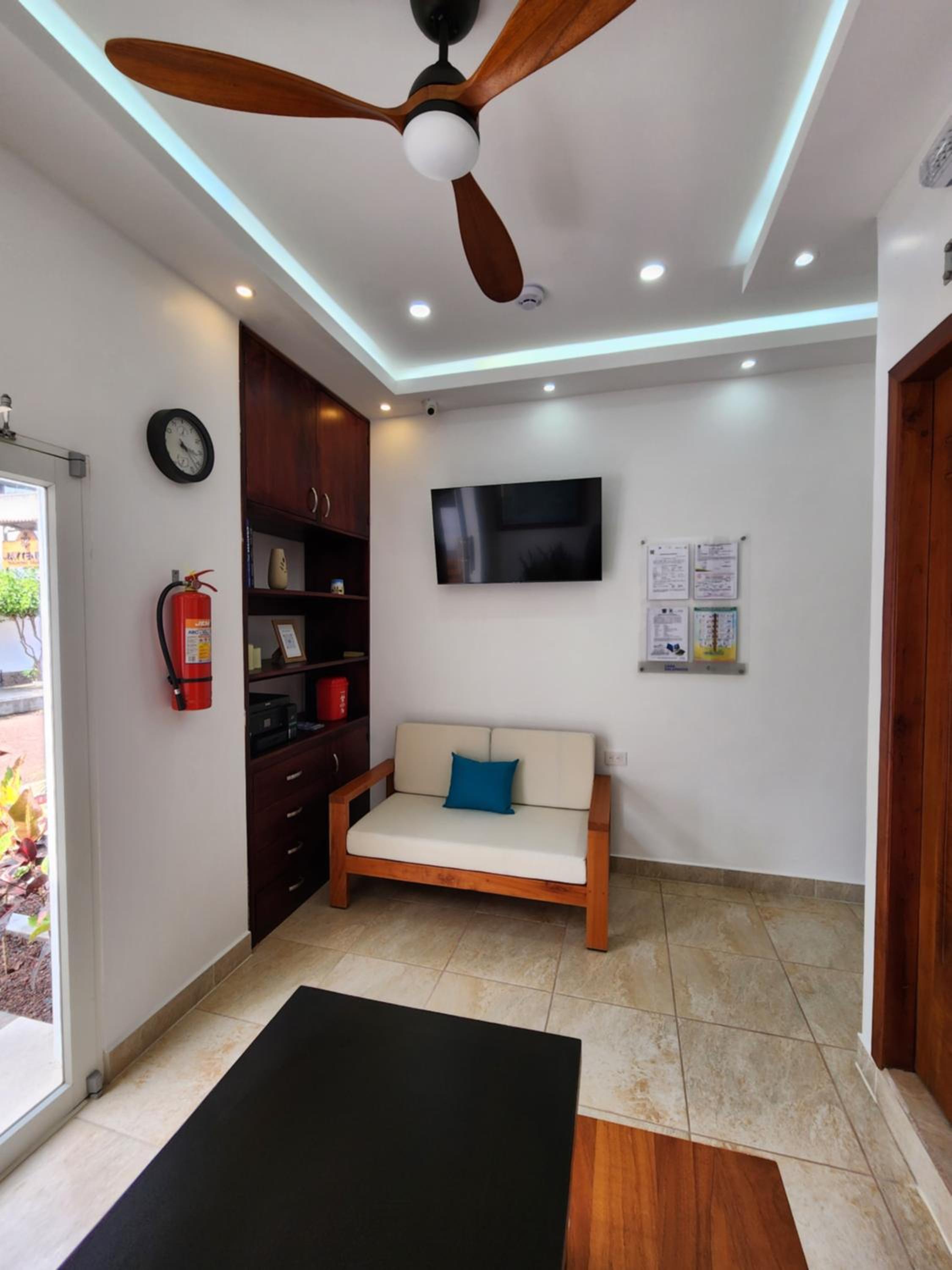 CASA GALAPAGOS by Hostal Fragata