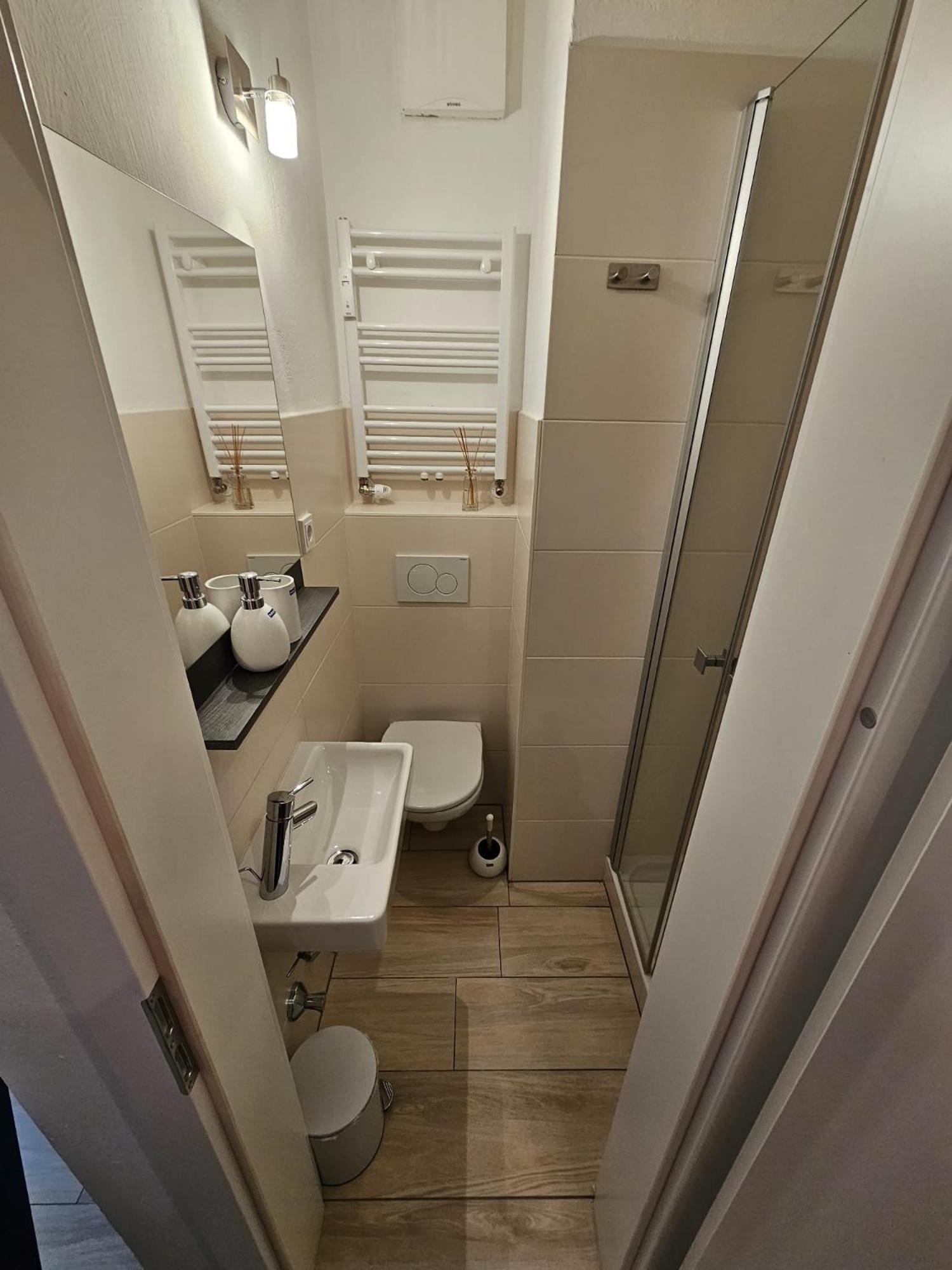 NĀVA PLACE Small & Cozy Studio in Hinterglemm - 650 m to Ski Lift, Wifi
