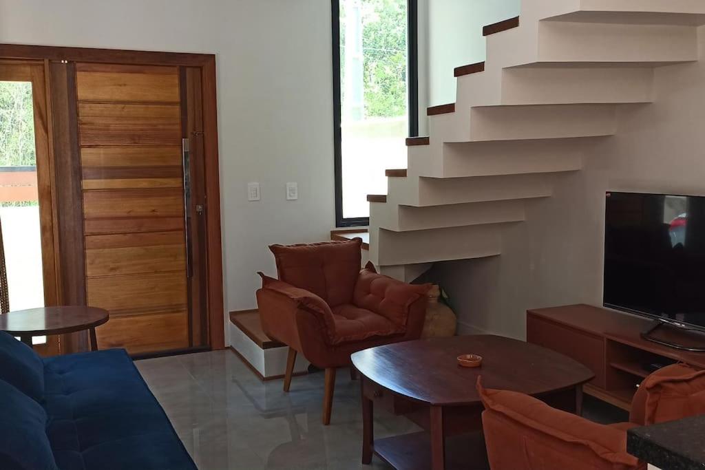 Casa completa em praia própria para banho Mariscal