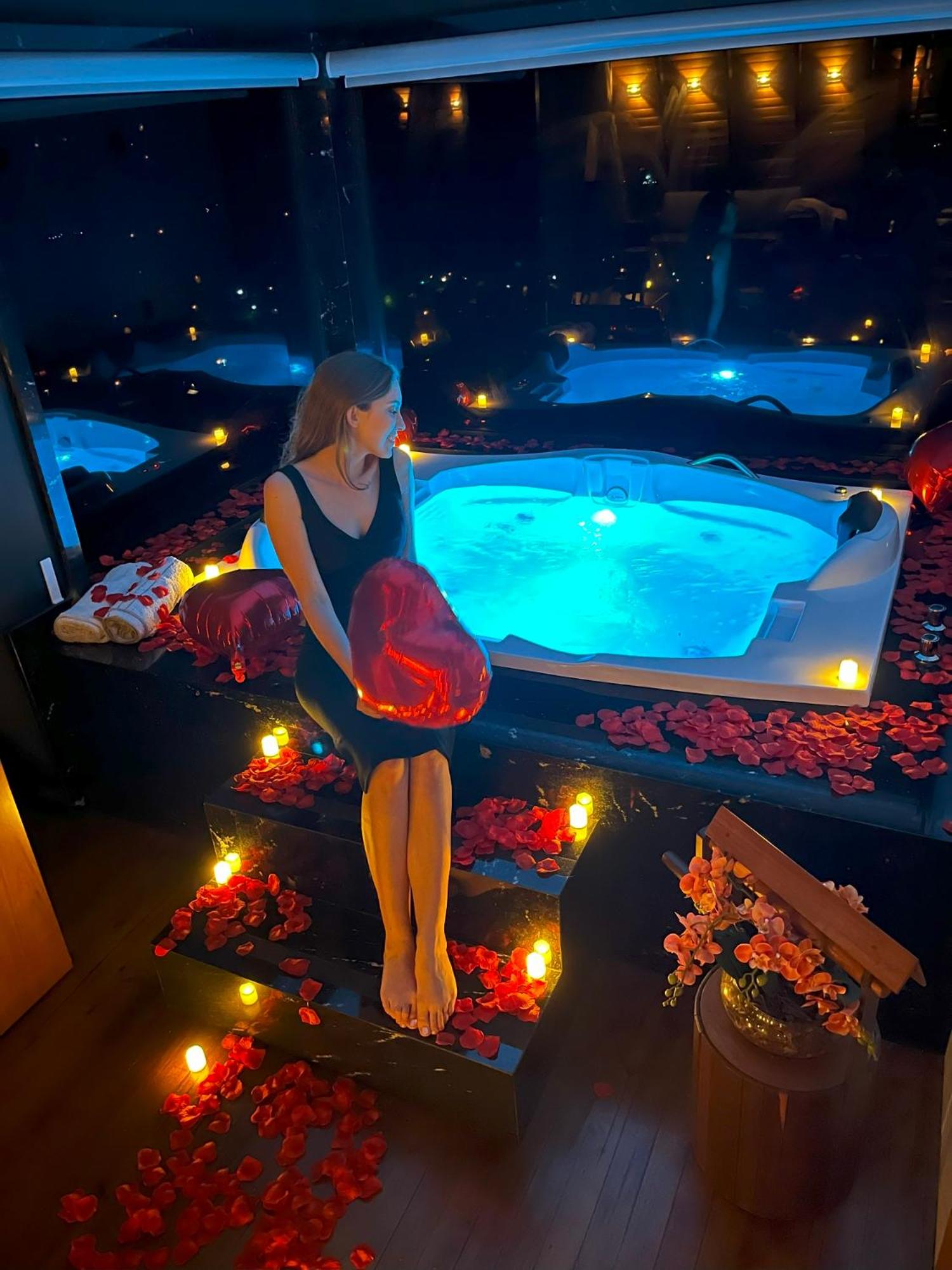 Vila Rosa Lodges - Chalés e Domo