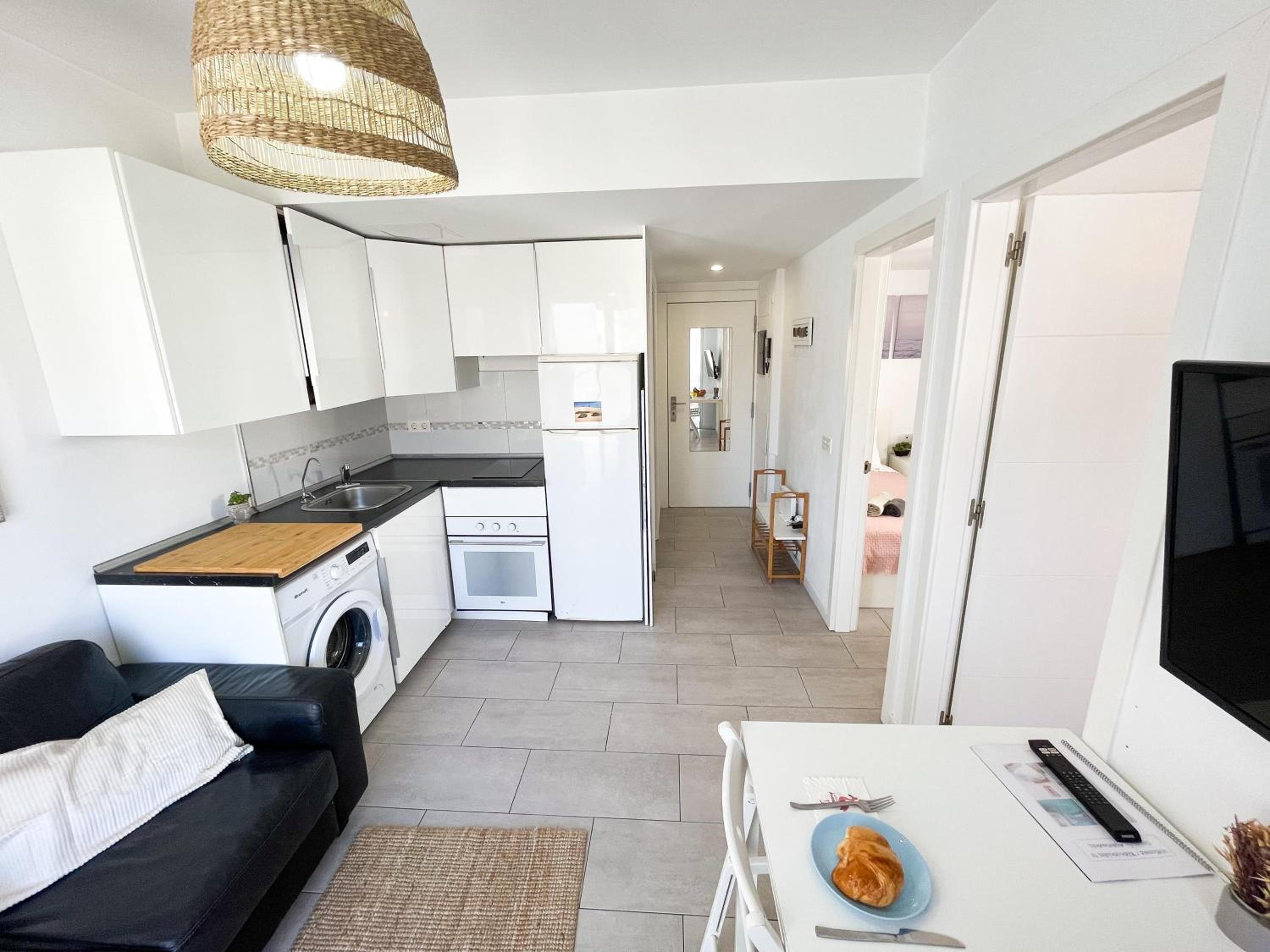 Casa Sol Bristol Sunset Beach