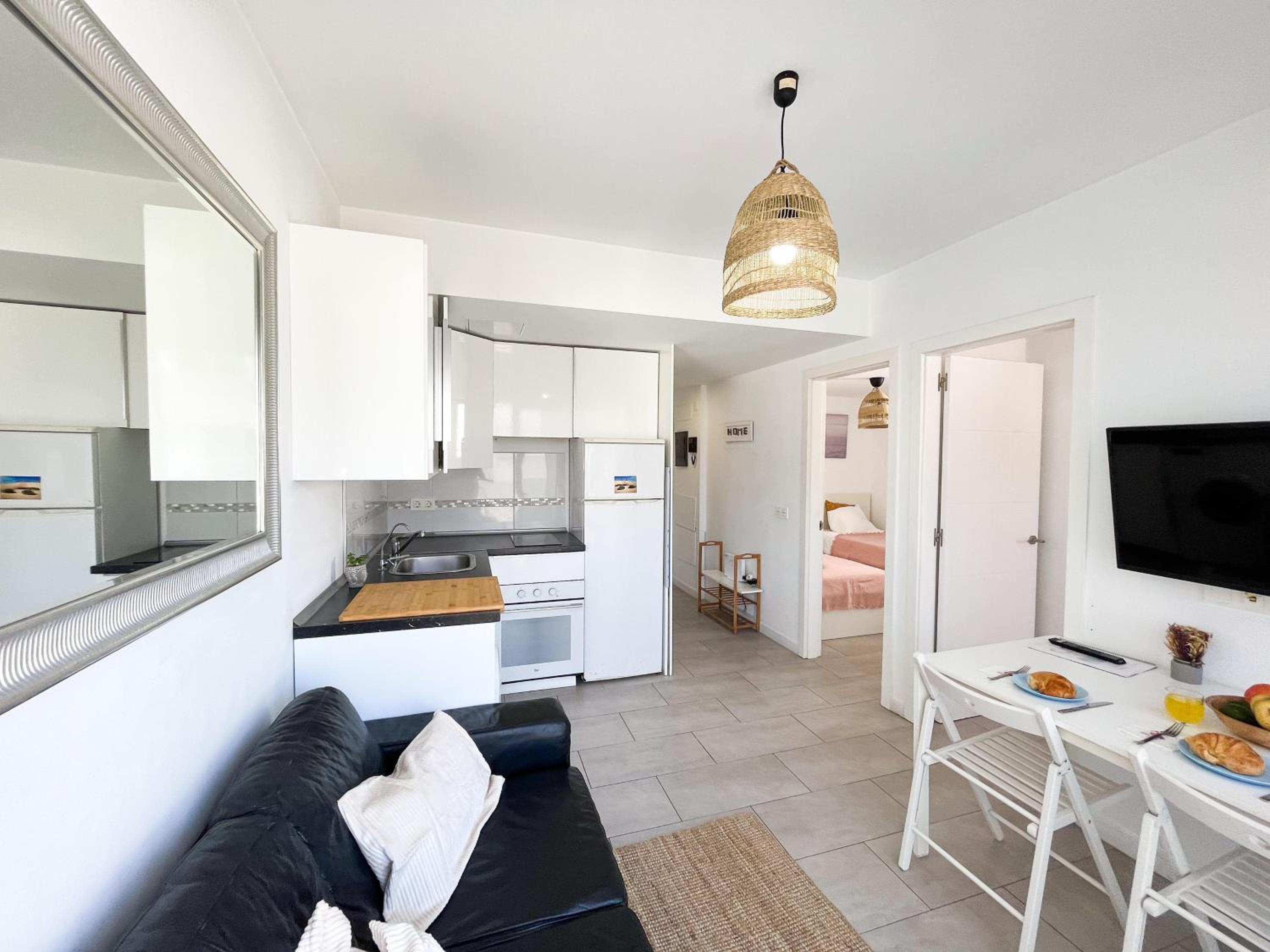 Casa Sol Bristol Sunset Beach