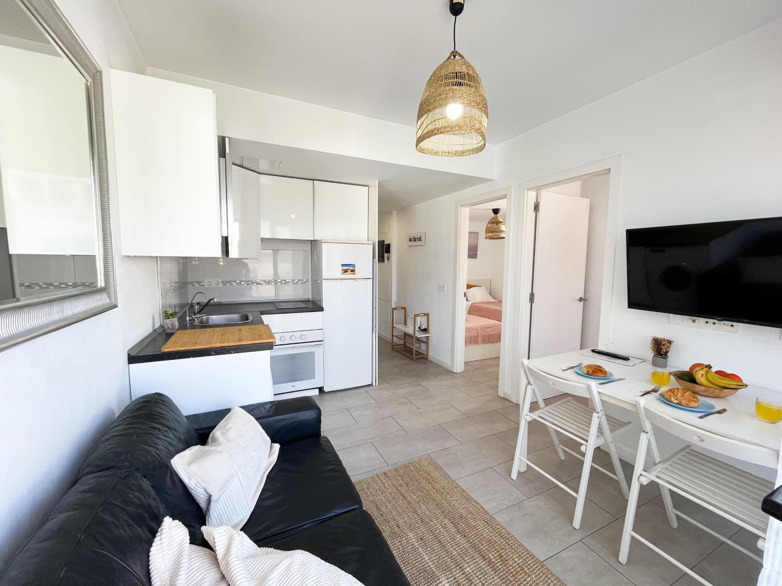 Casa Sol Bristol Sunset Beach