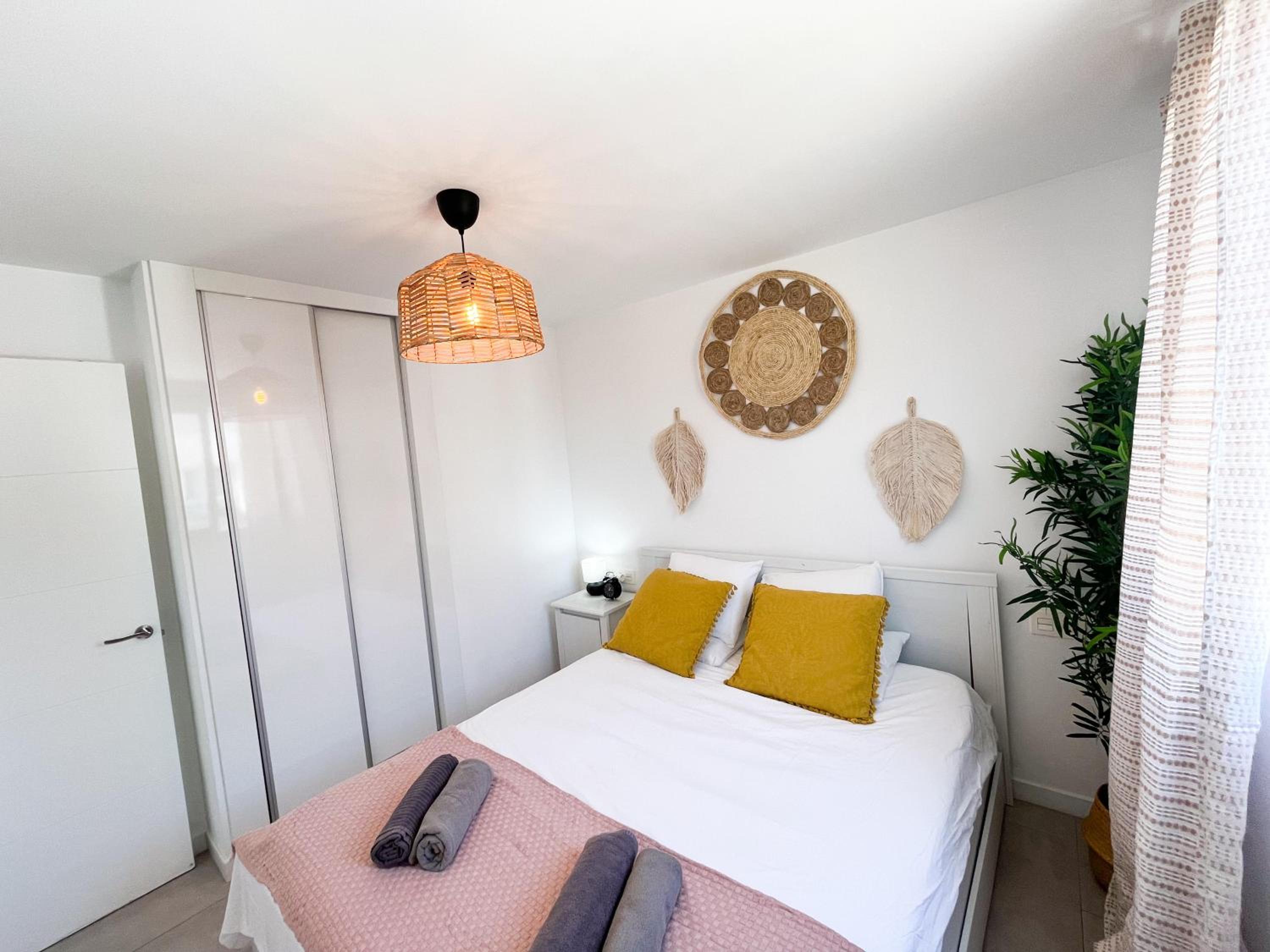 Casa Sol Bristol Sunset Beach