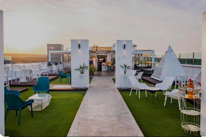 Casa Sol Bristol Sunset Beach