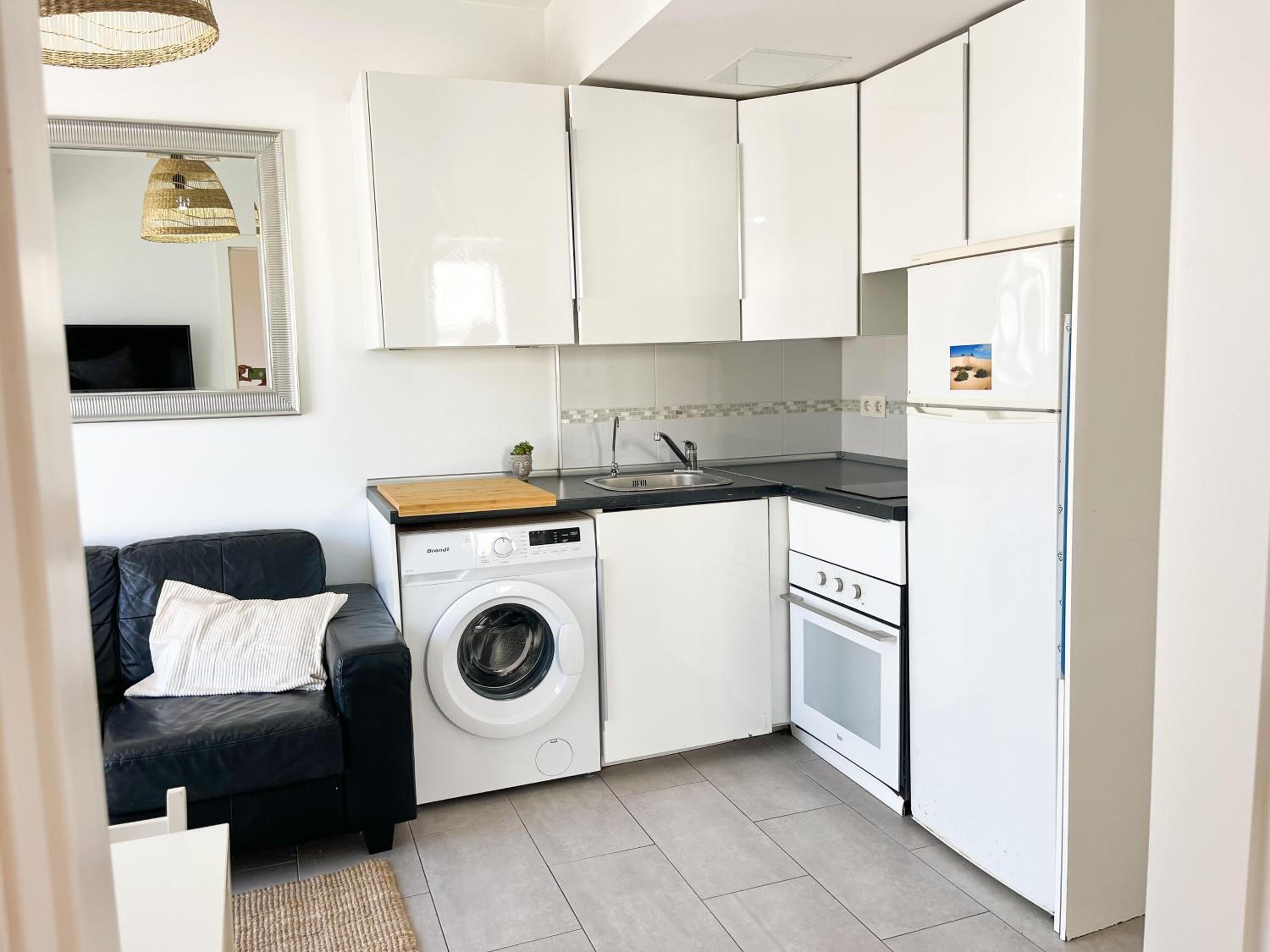 Casa Sol Bristol Sunset Beach