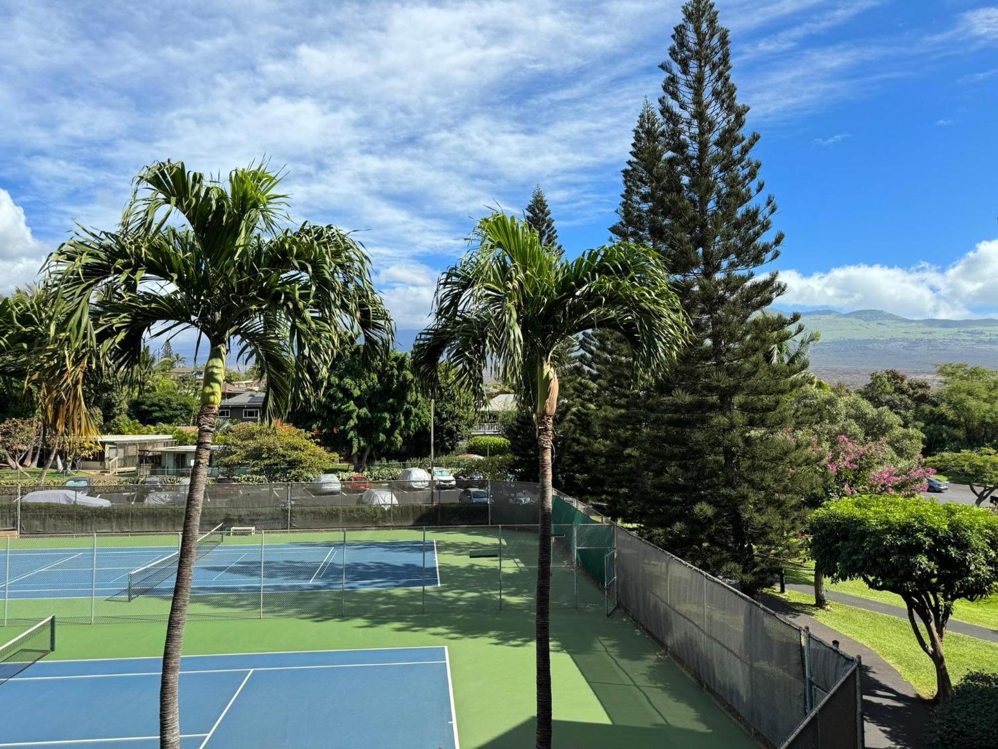Maui Vista 1417 · MV 1417 Updated 2BD w Pool AC BBQ Near Beach