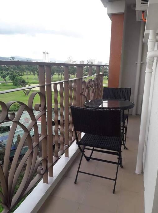 2 BedRoom- One Oasis Condo view 4