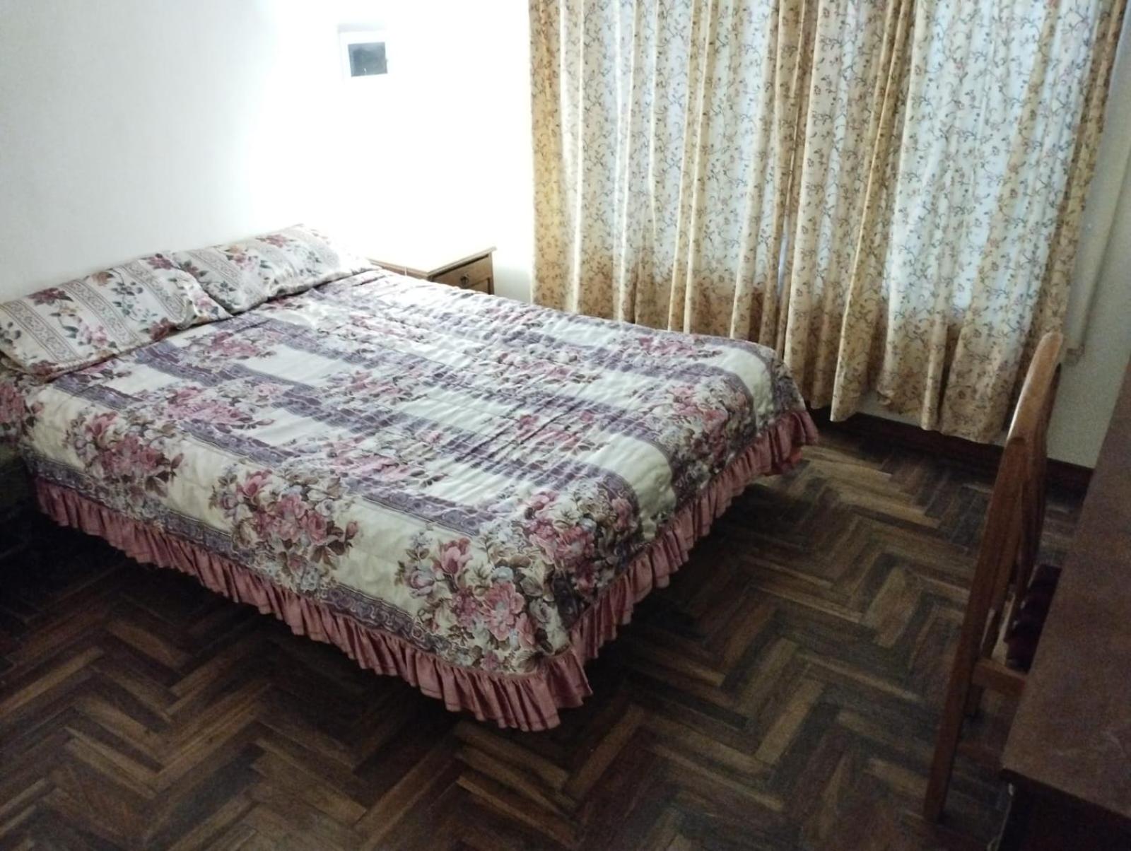 Excelente Casa 5 Ambientes