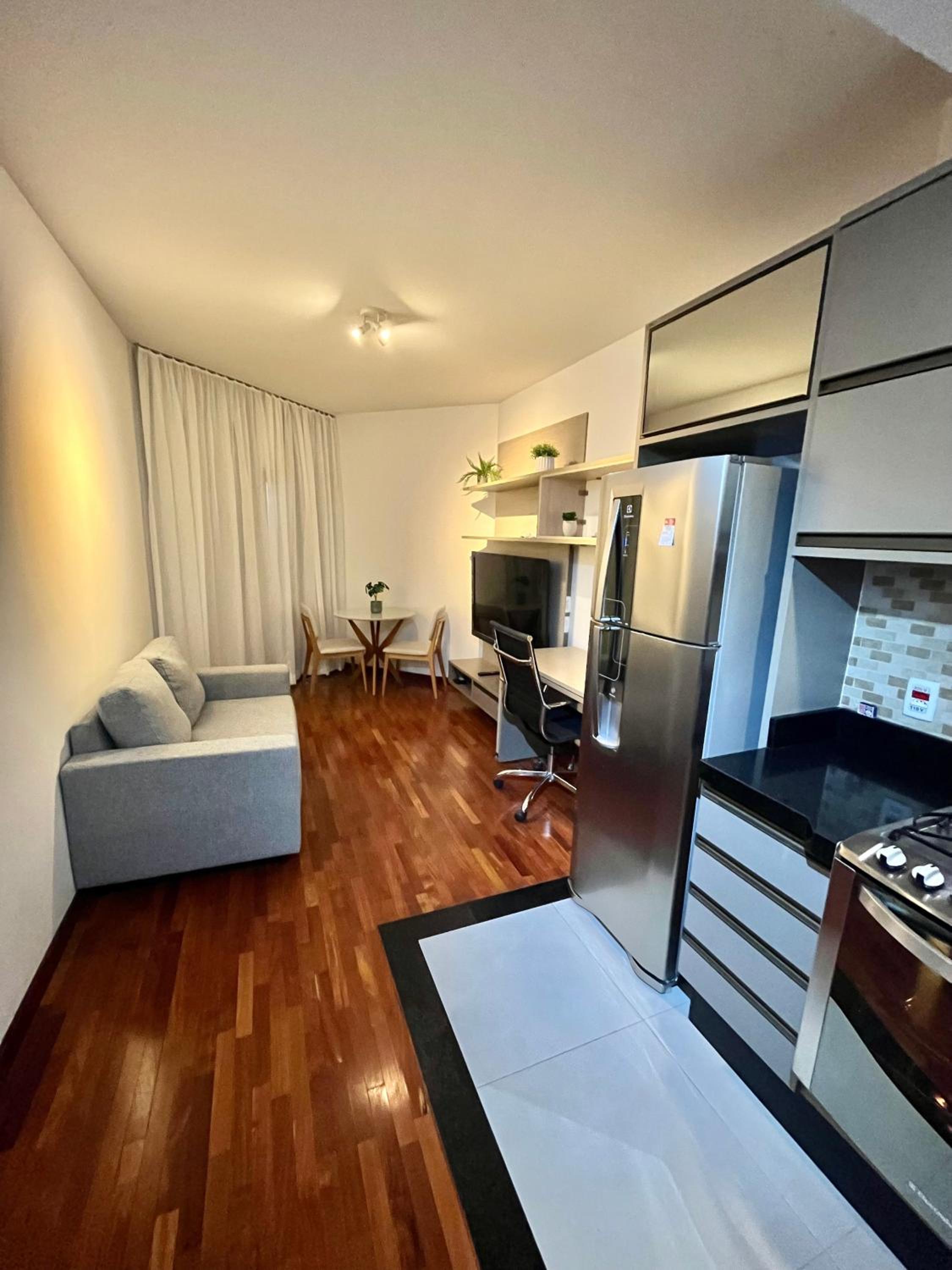 Flat Premium -Acesso a pé ao shopping Center vale - Edifício Summit (Ar condicionado)
