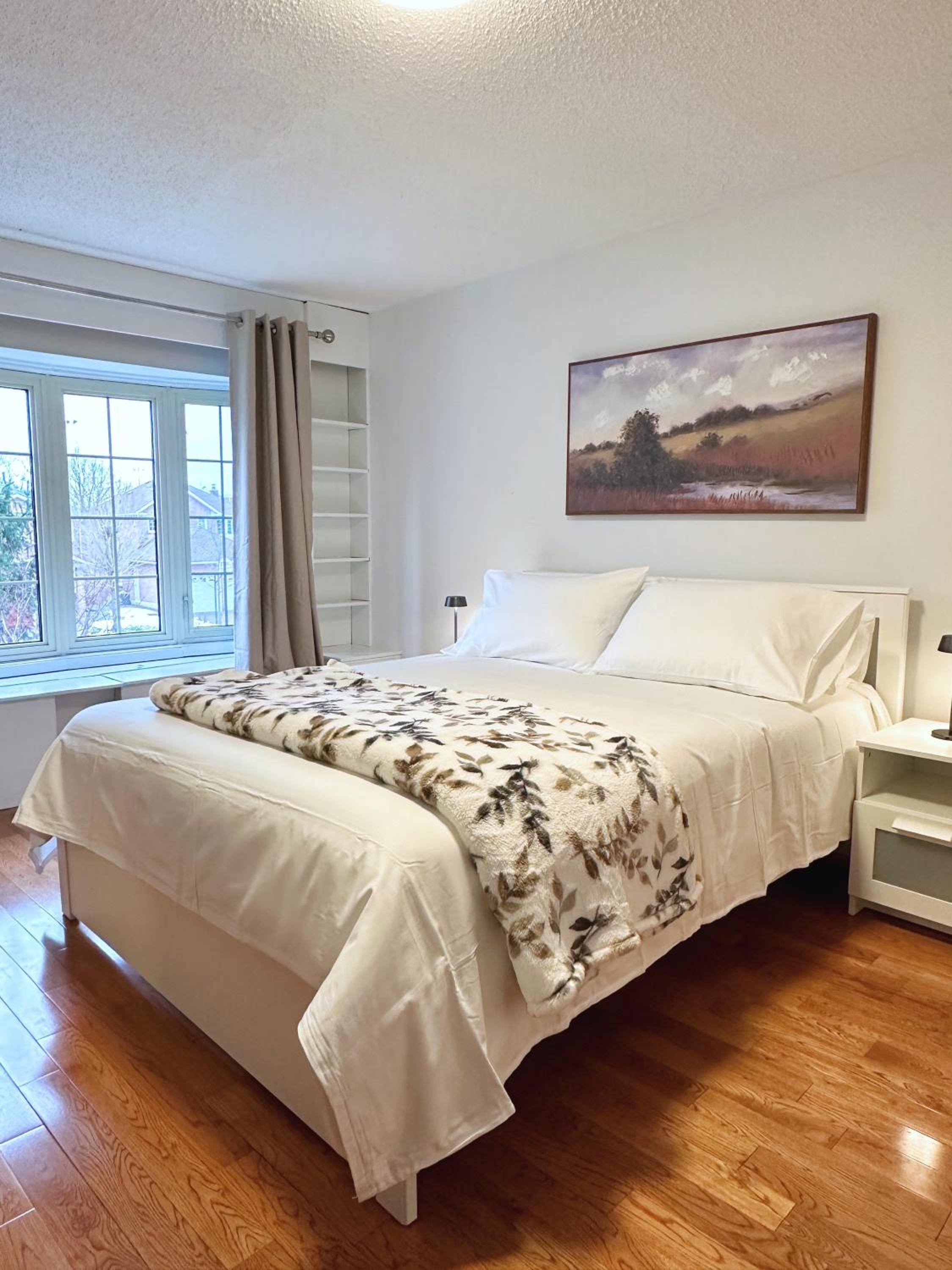 Elegant Spacious 4BR House in Upscale Neighborhood