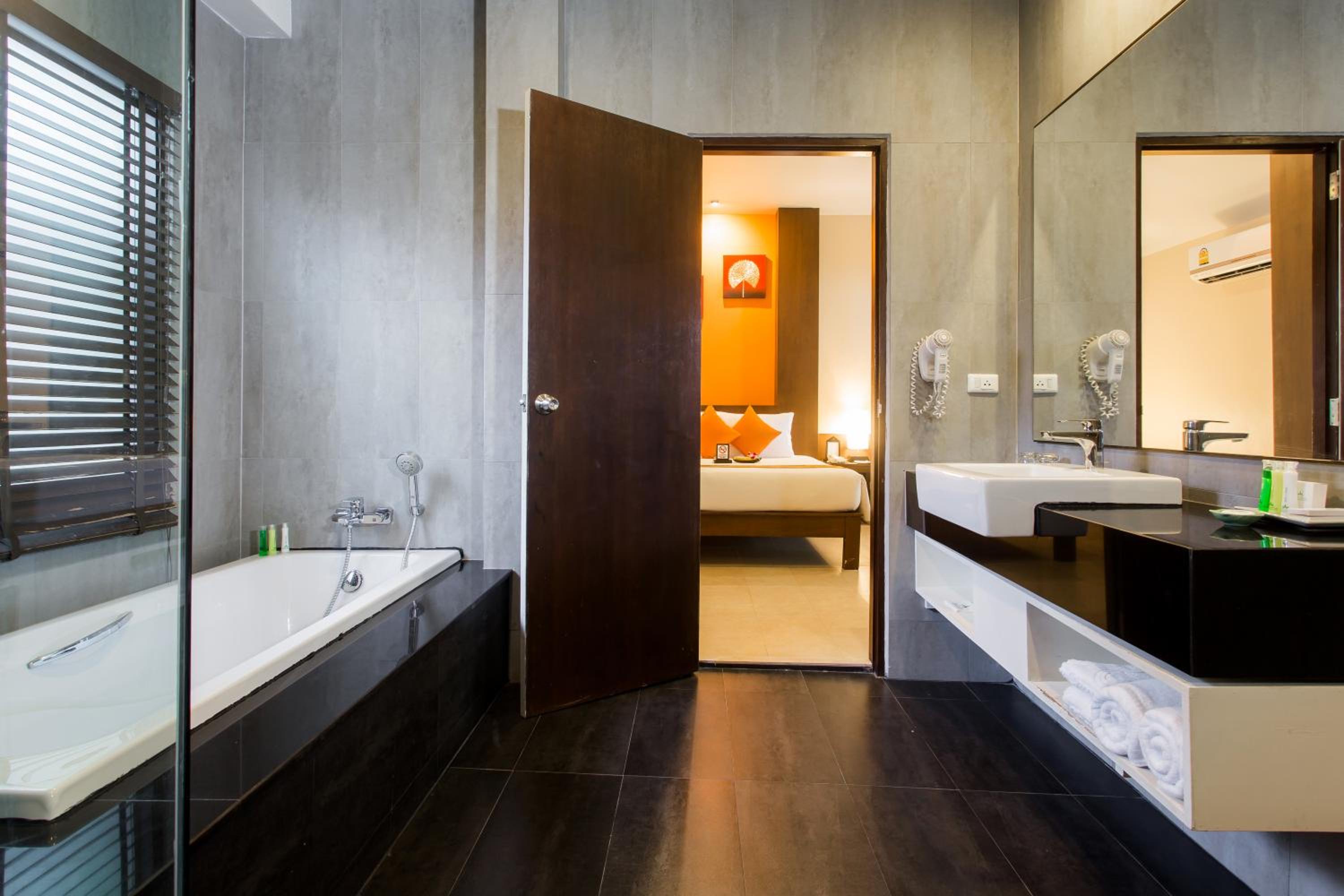 Baan Chaweng Beach Resort & Spa