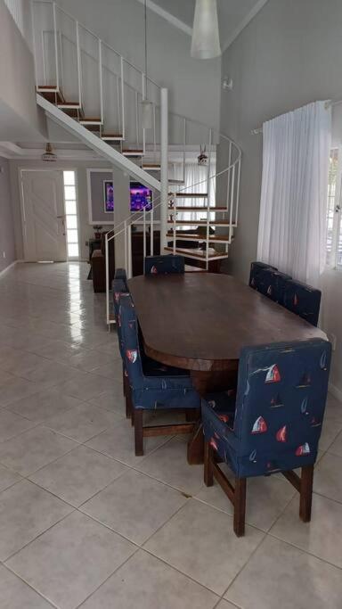 Casa de alto padrão Canasvieiras