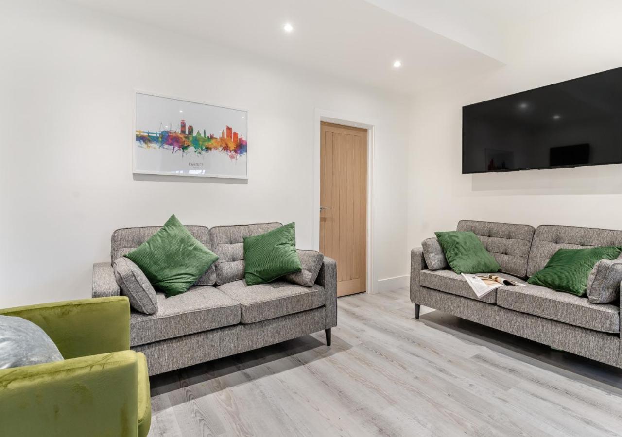 3 Bed in Cardiff oc-h28347