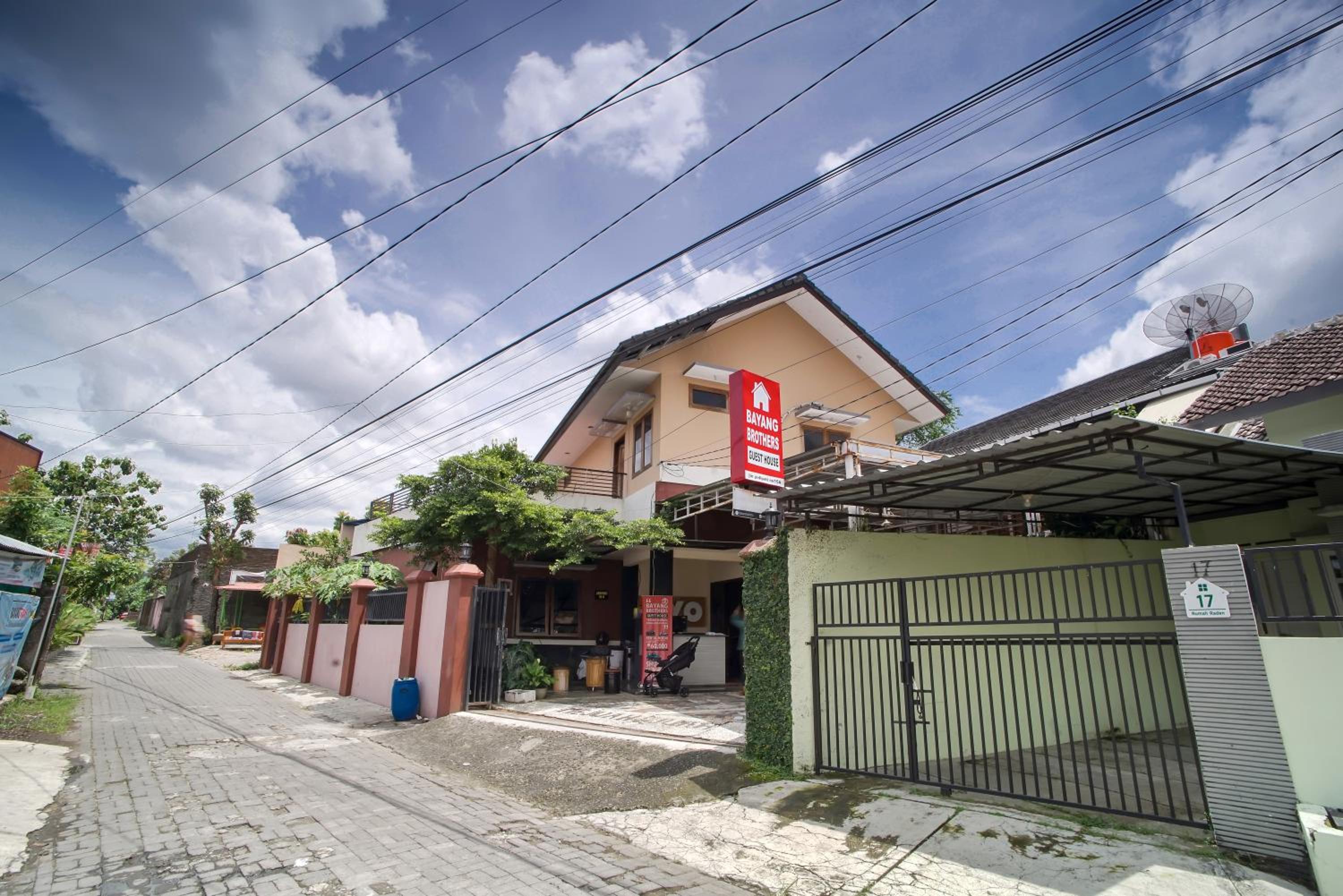 Bayang Brothers Residence By Occupied view 3