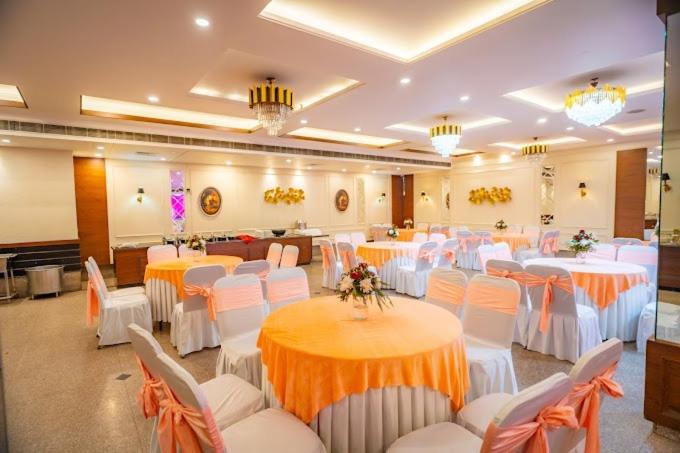 meeting & event spaces