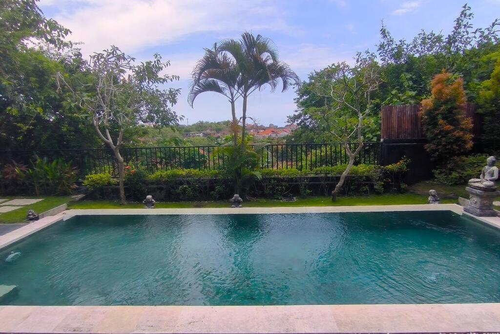 Puri Sharai Villa Ungasan by Nusantara Hospitality