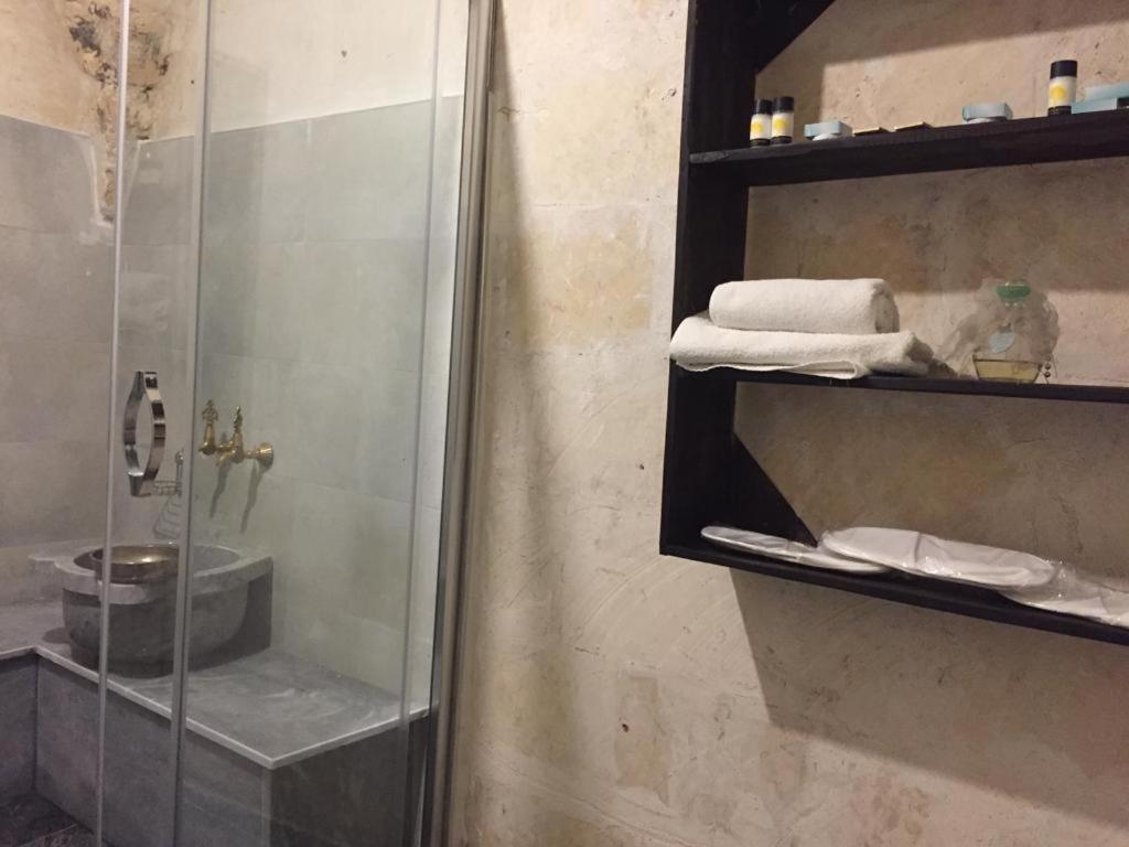 Photo 37