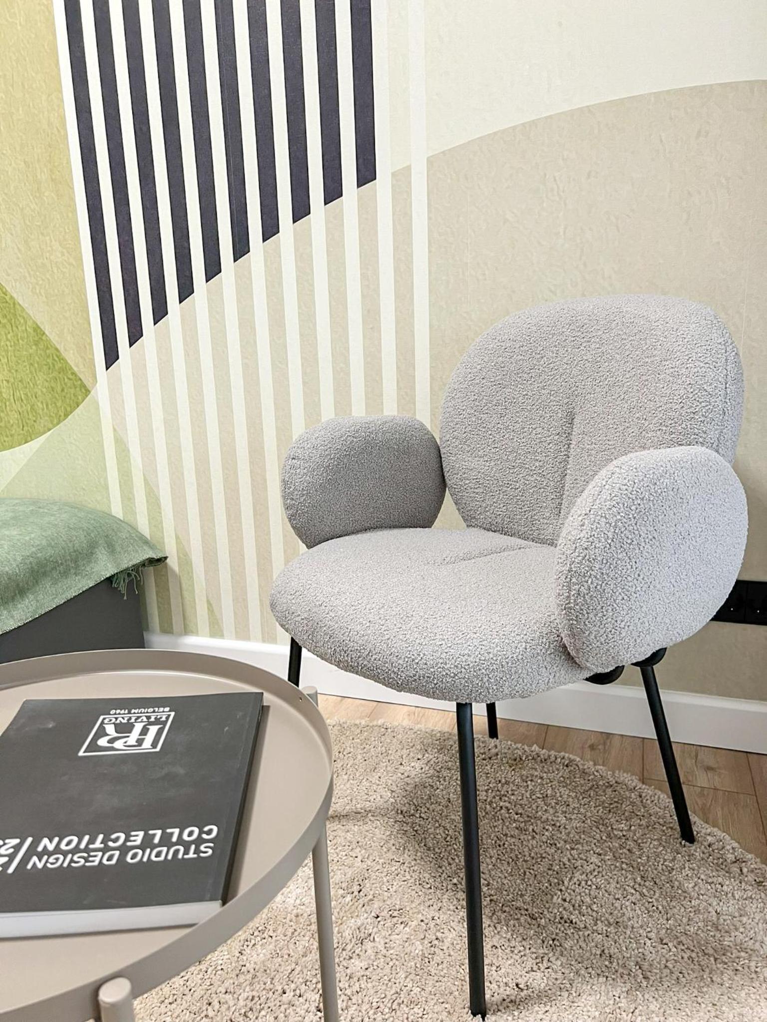 Alice Apartment