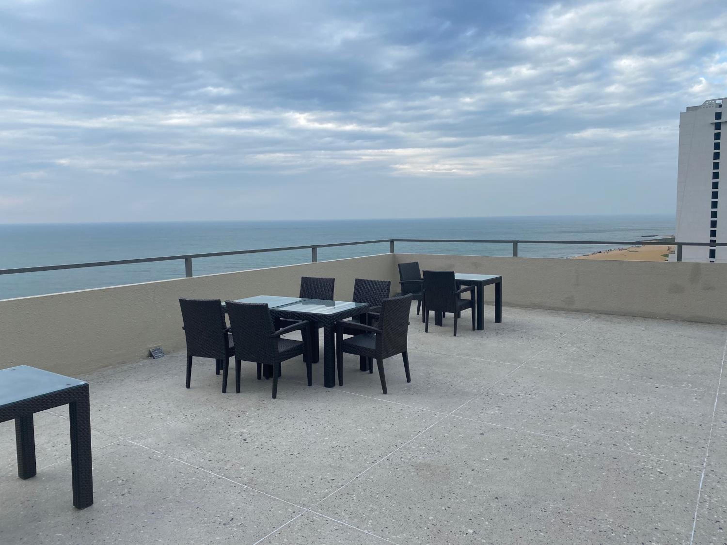 Fun-Ocean-Chill view 4