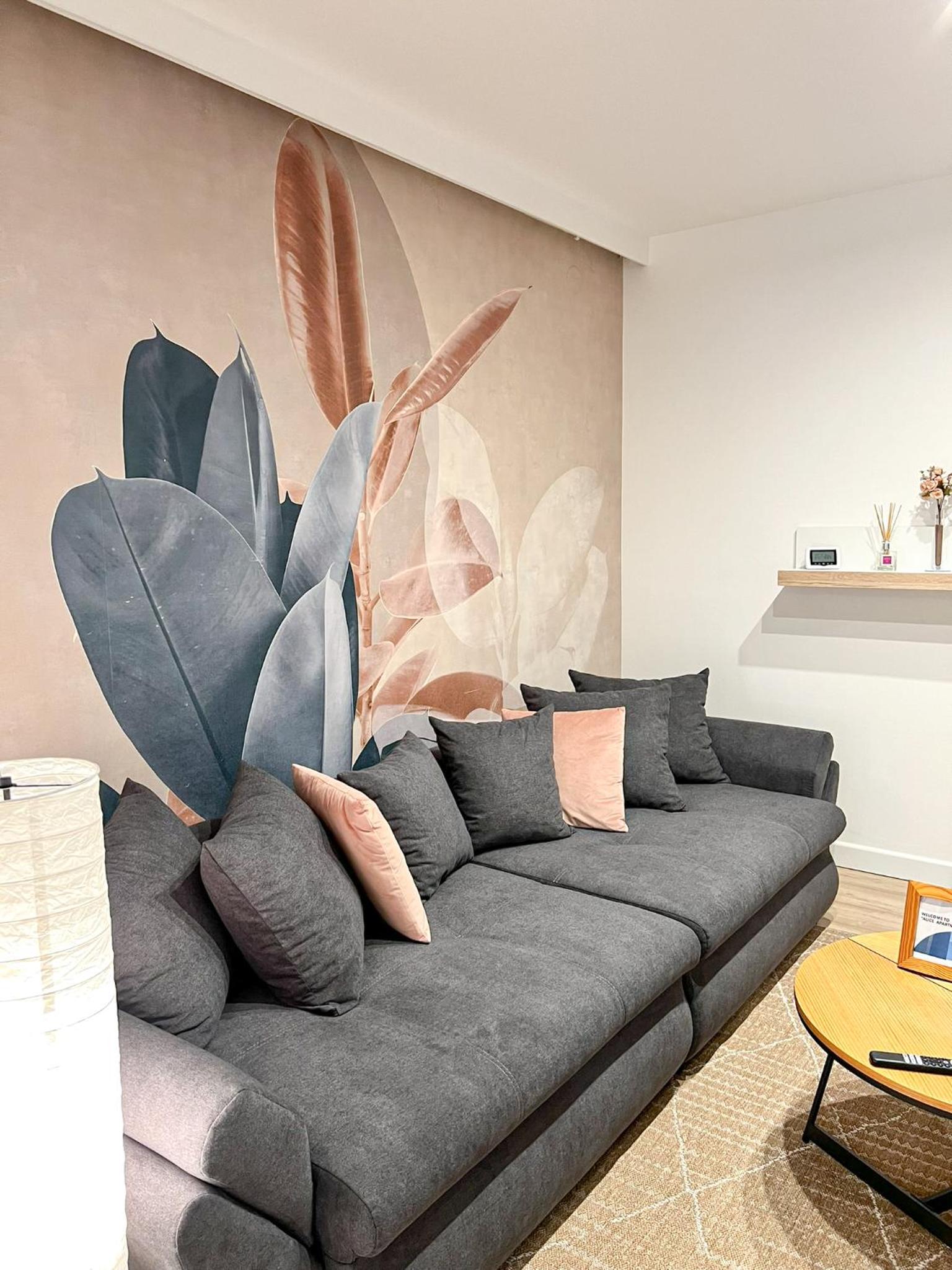 Alice Apartment