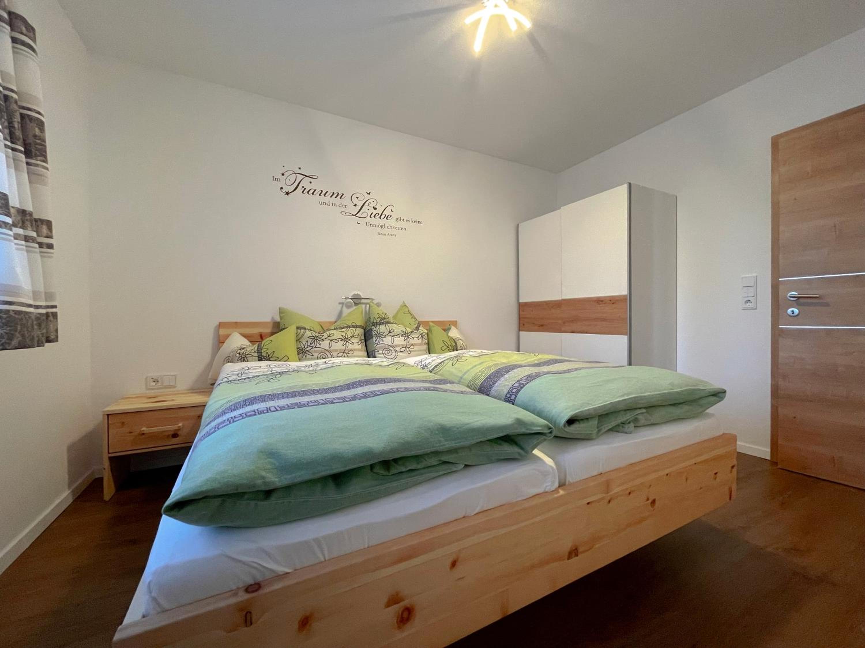 Wohnen am Almufer - Ferienwohnung Straßmair