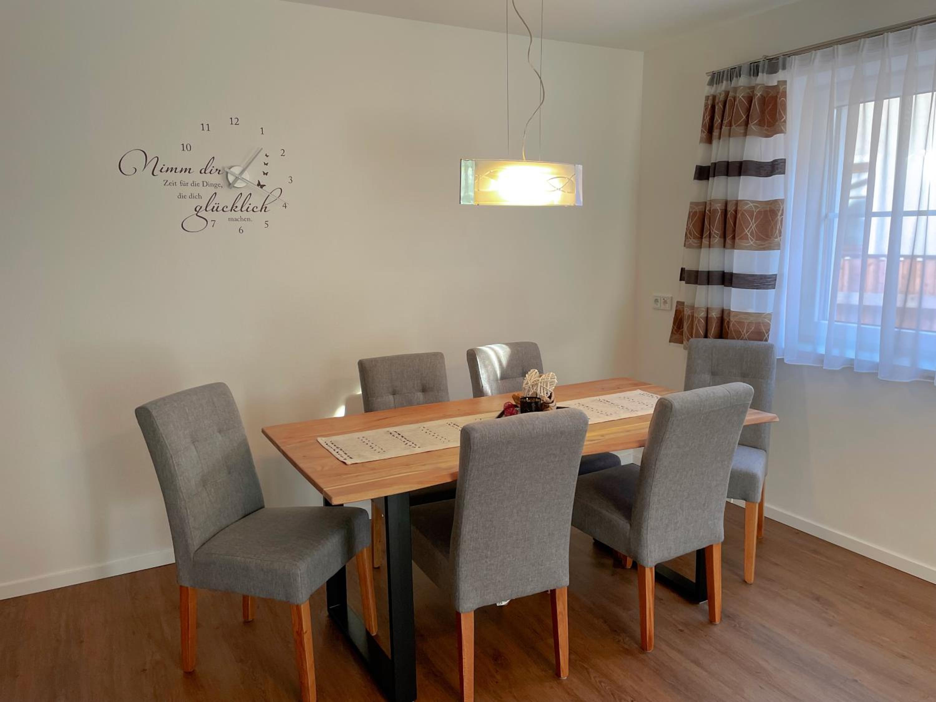 Wohnen am Almufer - Ferienwohnung Straßmair