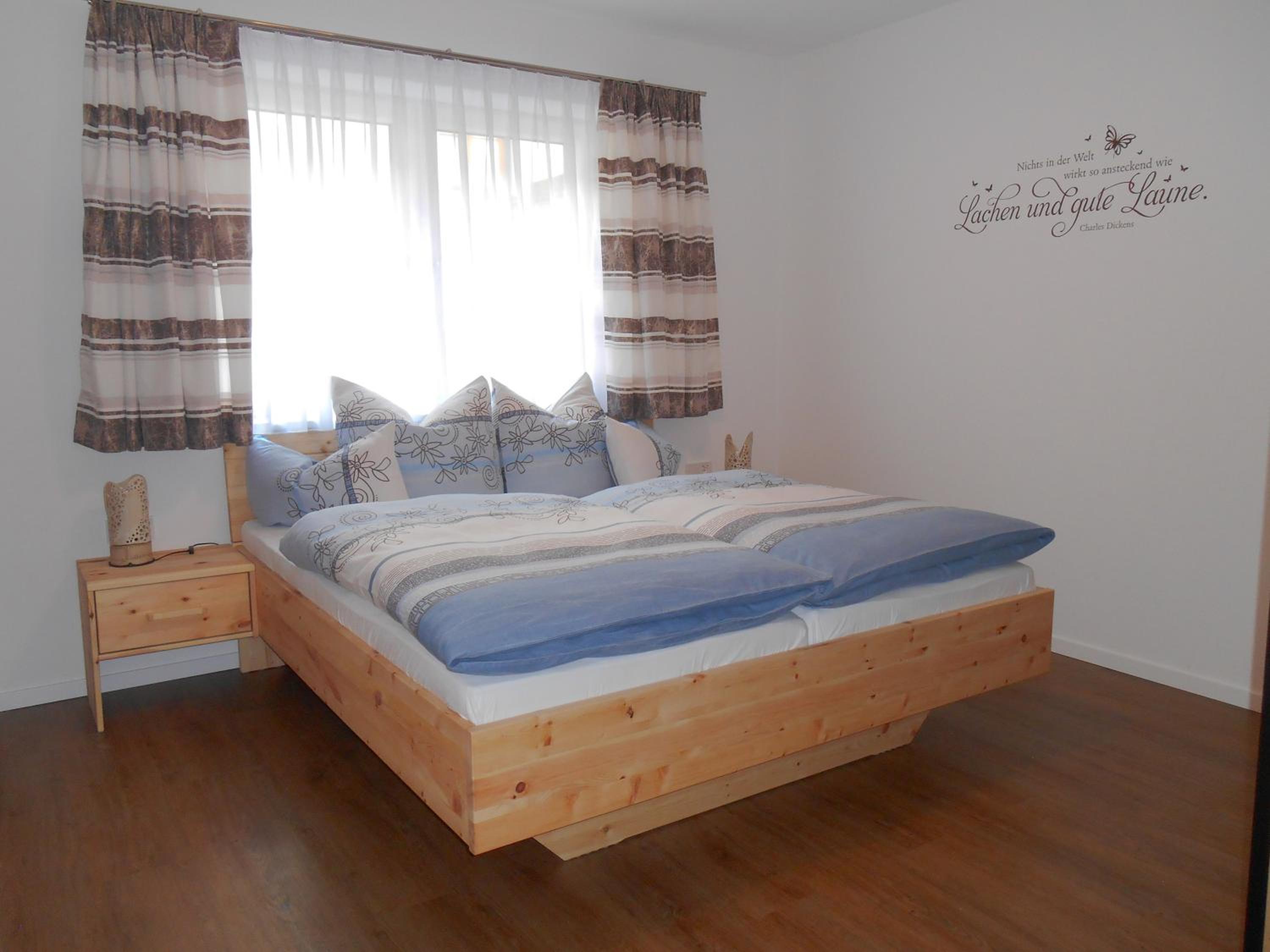 Wohnen am Almufer - Ferienwohnung Straßmair