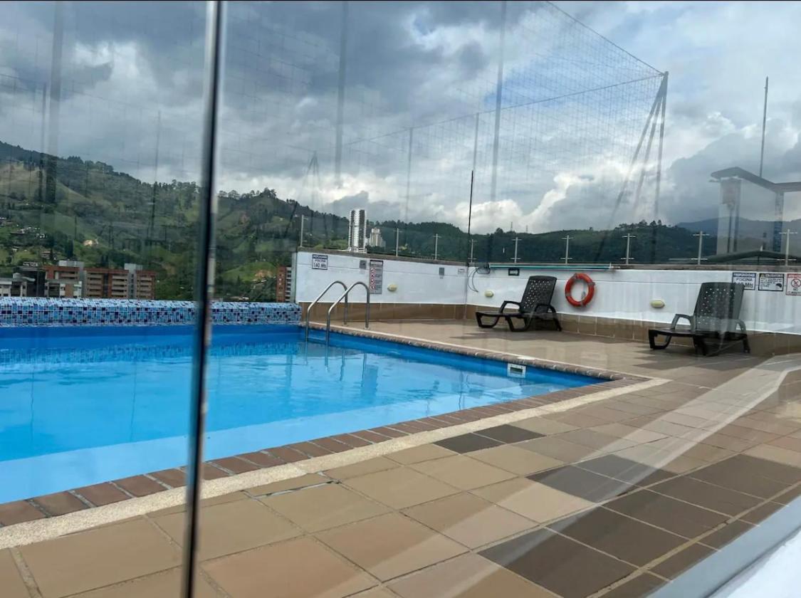 Hermoso Aparta suite con ingreso privado Piscina turco y gimnasio