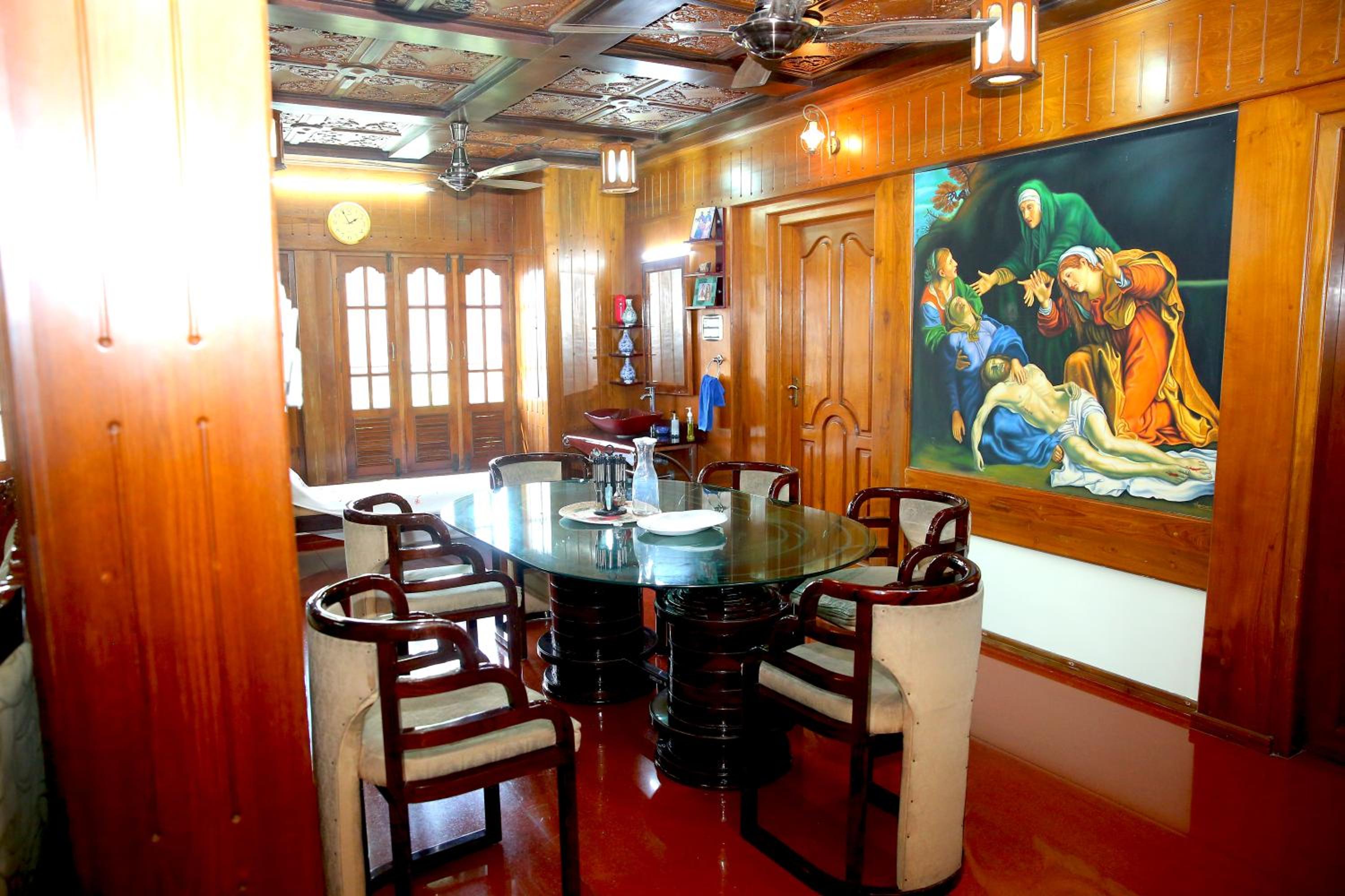 Court View Homestay