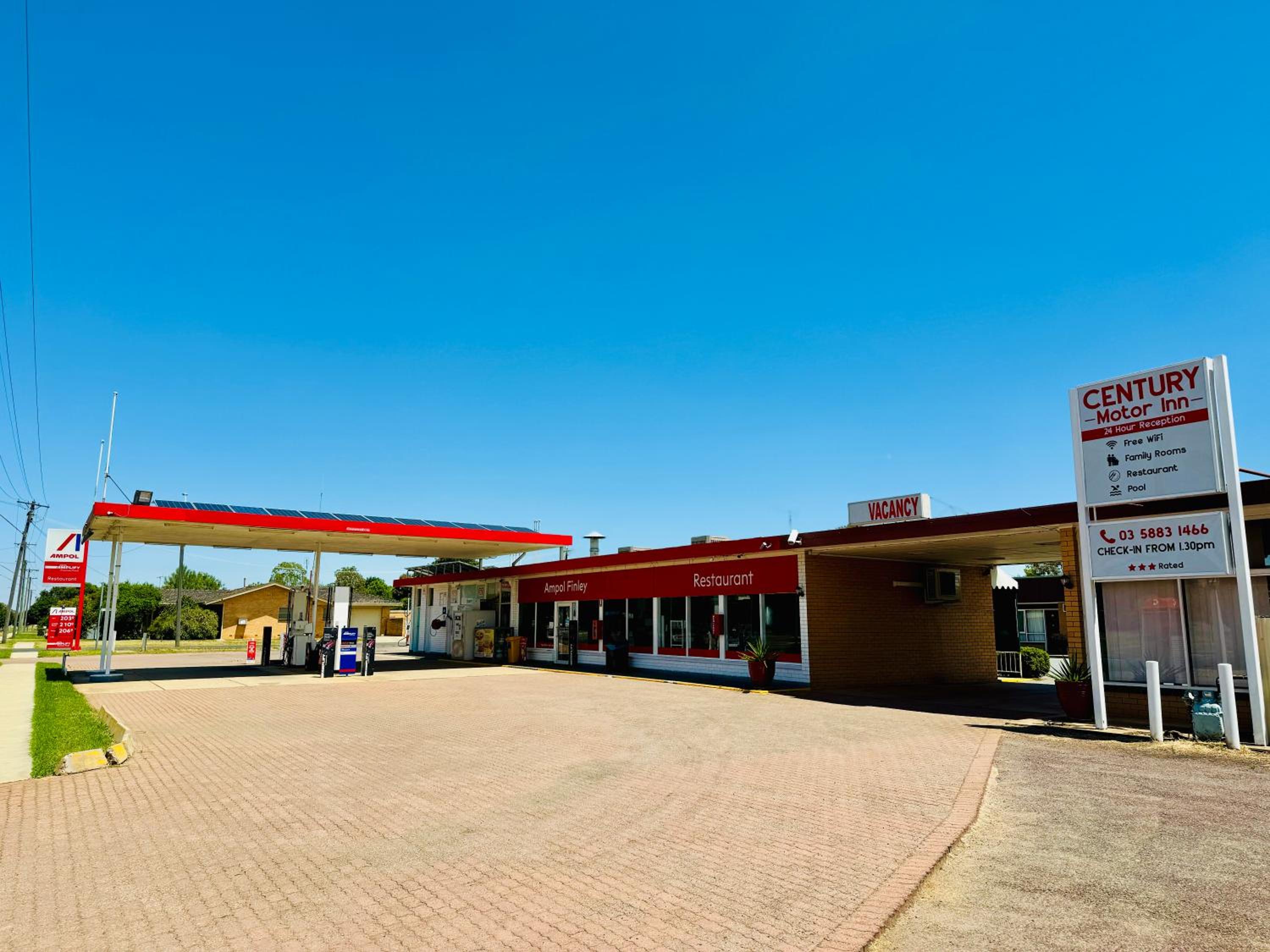 Century Motor Inn, Finley
