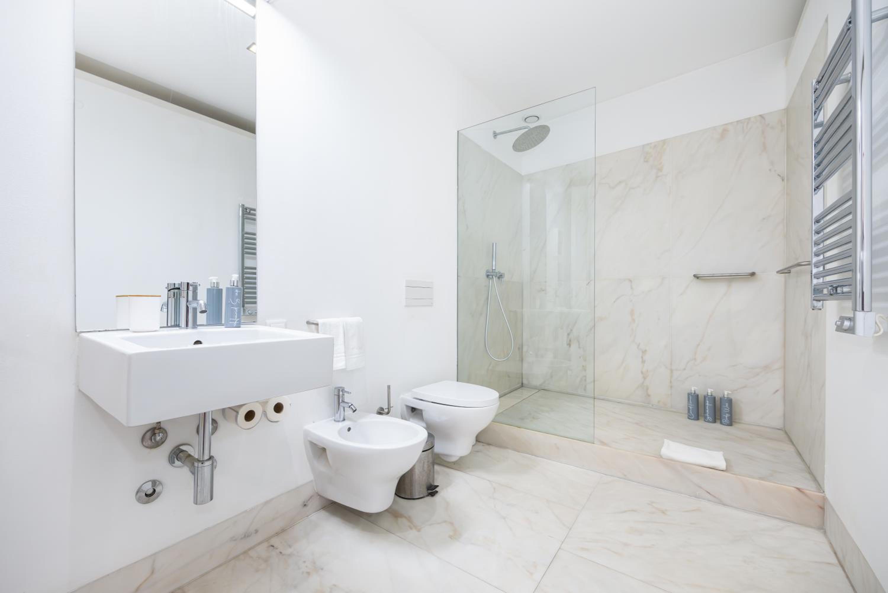 Boutique Apartment in the Heart of Lisbon ! Lemonn C view 3