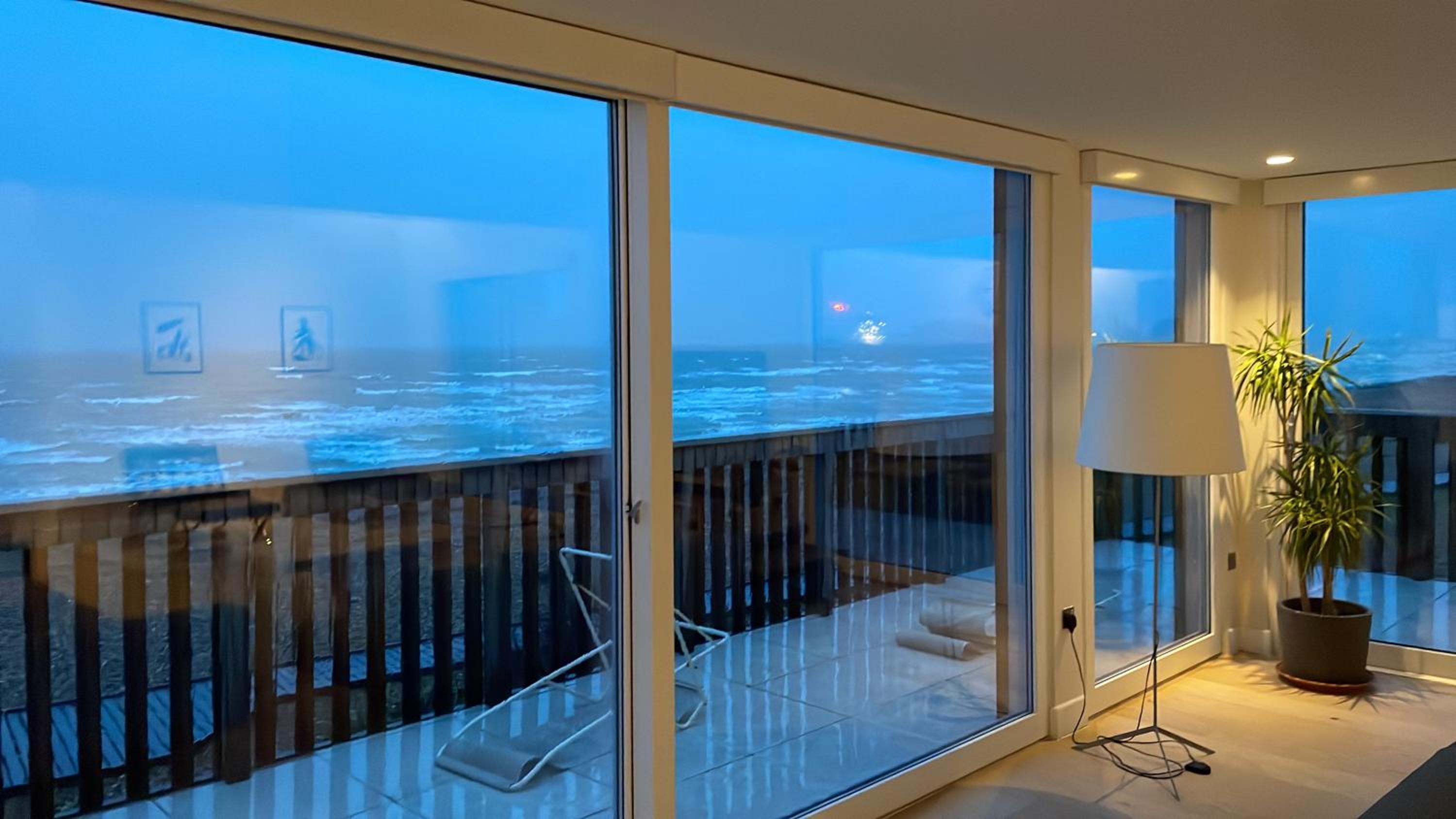 Scandi Beach