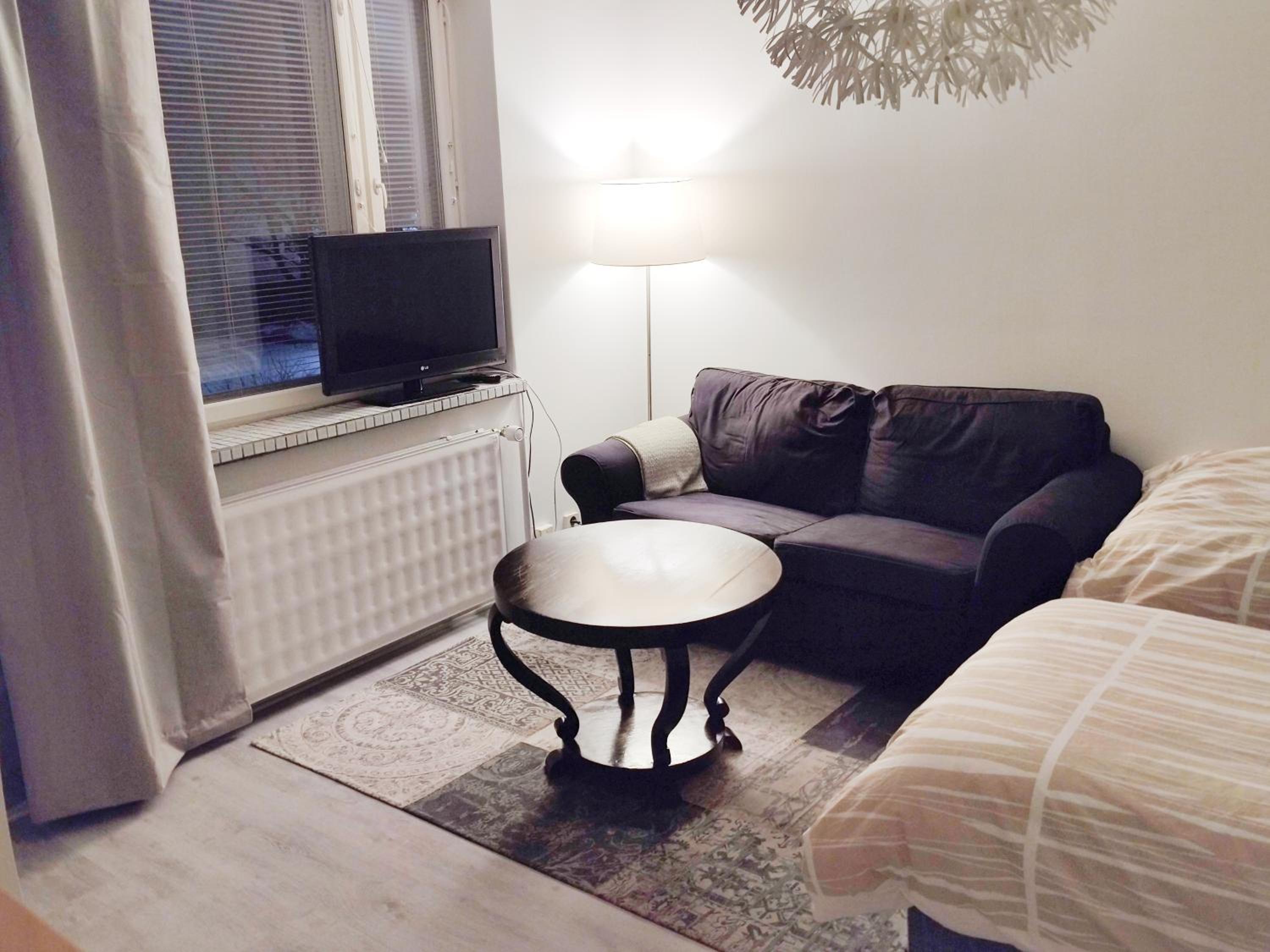 Studio Porin Oksi, home away home in Pori city center, free parking view 4