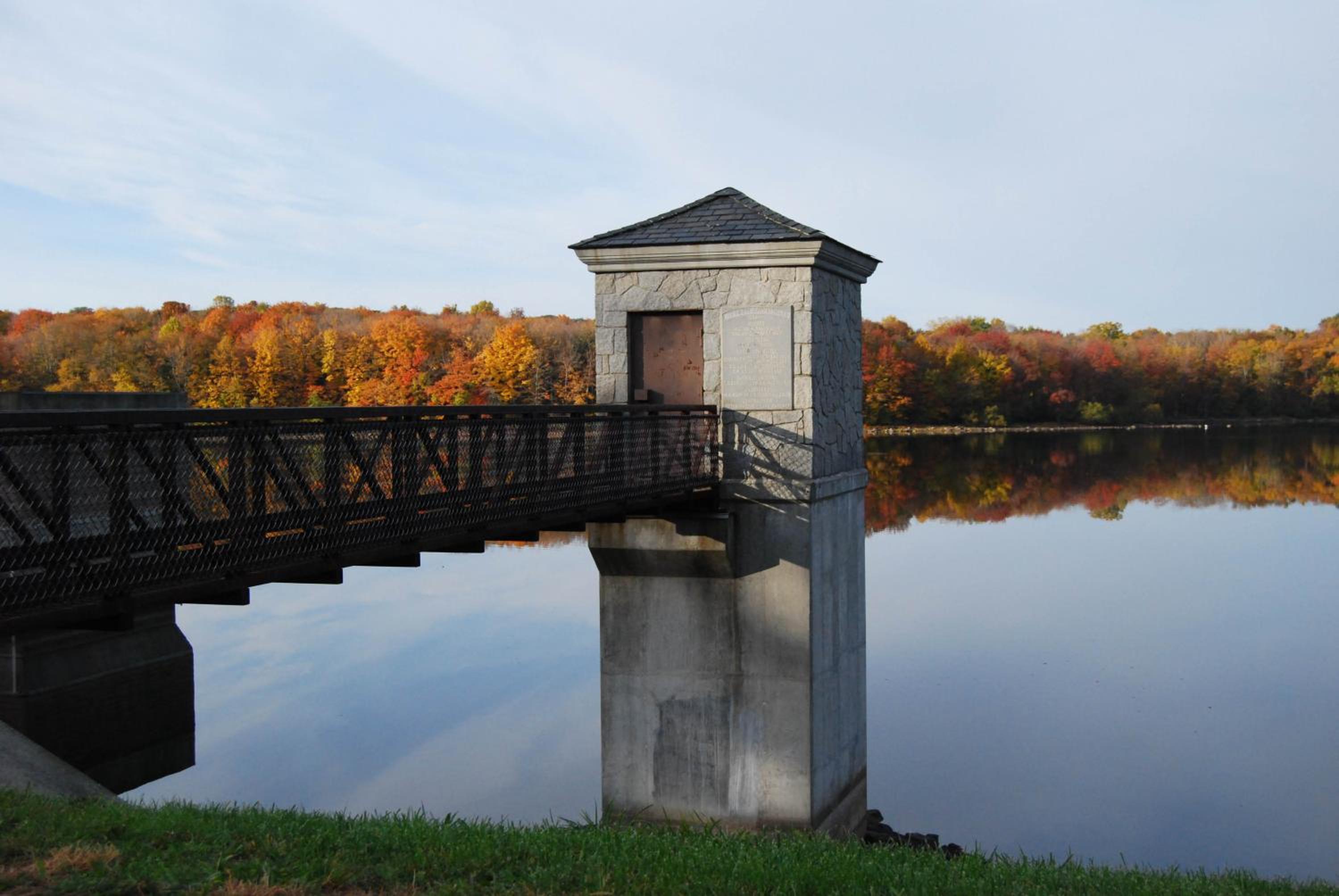 Danbury Vacations - Maron Hotel  Suites - Property Image 5